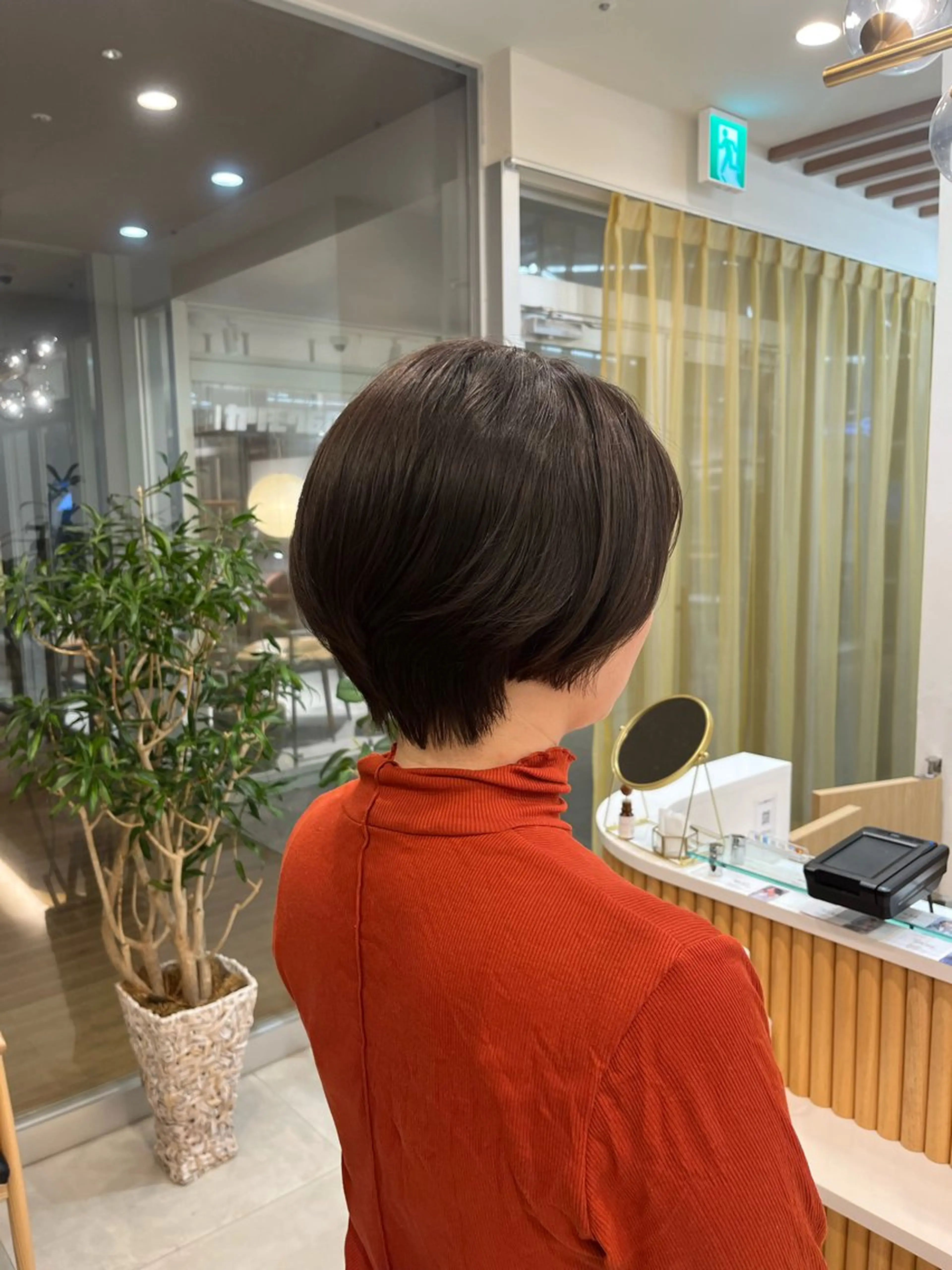 ショート equri自由が丘所属・小林真咲 /レディースカットのヘアスタイル