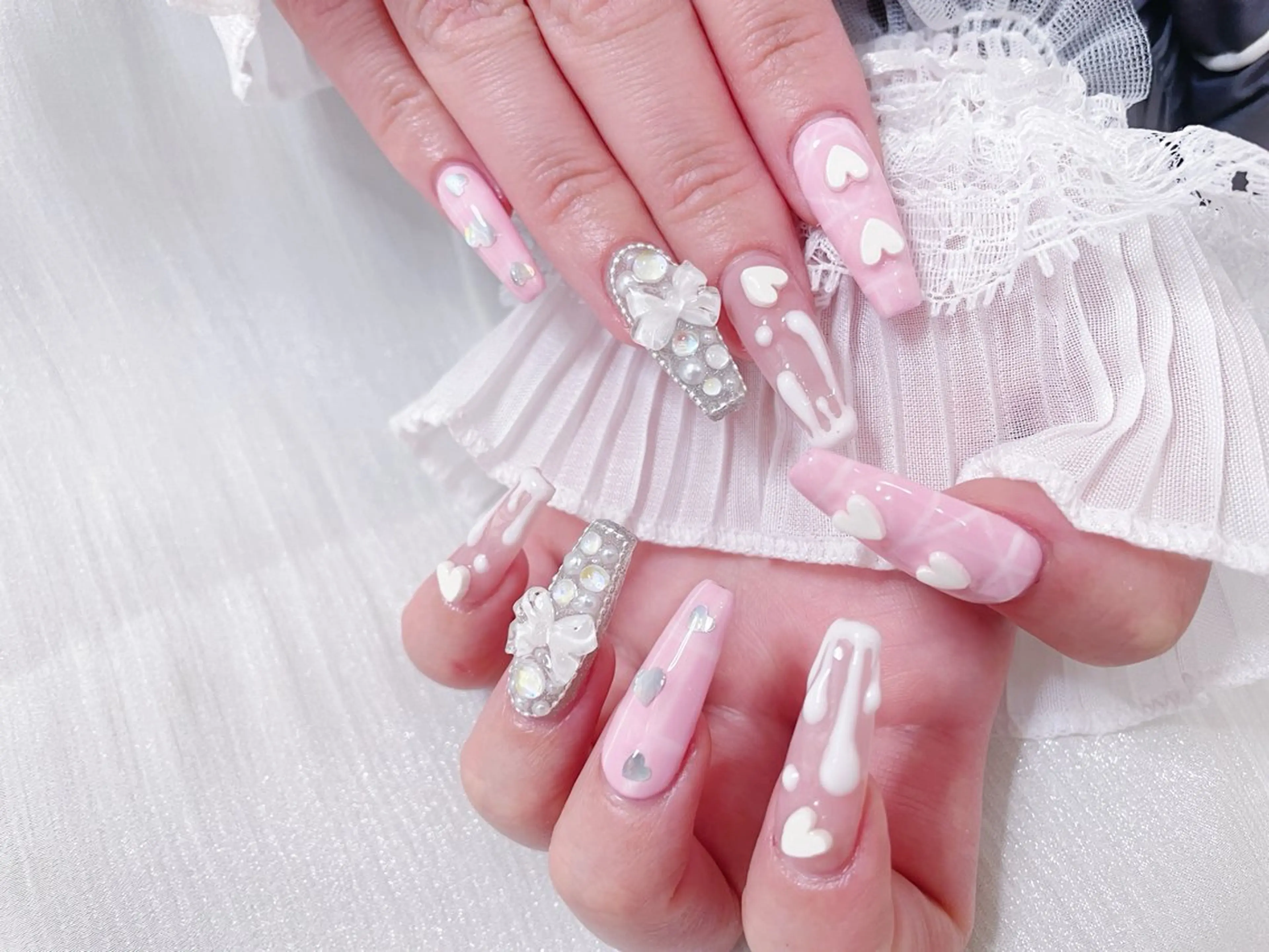 ネイル チークネイル 長さ出し フレンチネイル ガーリー 韓国ネイル SunNail池袋駅 ワンホンネイルのネイルデザイン