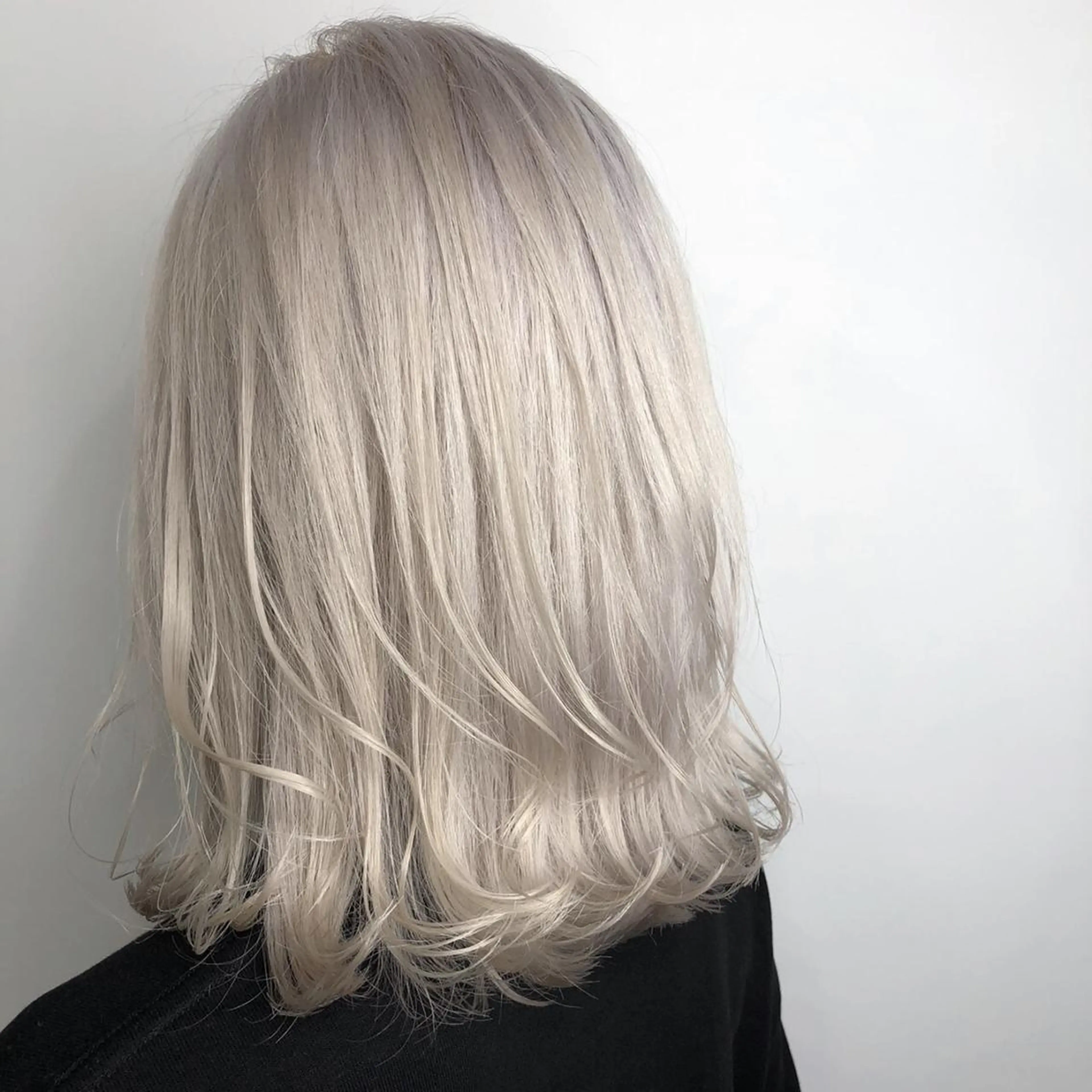 ロング カラー パーマ メンズ ヘアアレンジ キッズ ネイル マツエク・マツパ アイブロウ ショートボブ メンズバレイヤージュ メンズブリーチ メンズハイライト メンズハイトーン カラーソムリエ認定 茶屋町Eir岩本のヘアスタイル