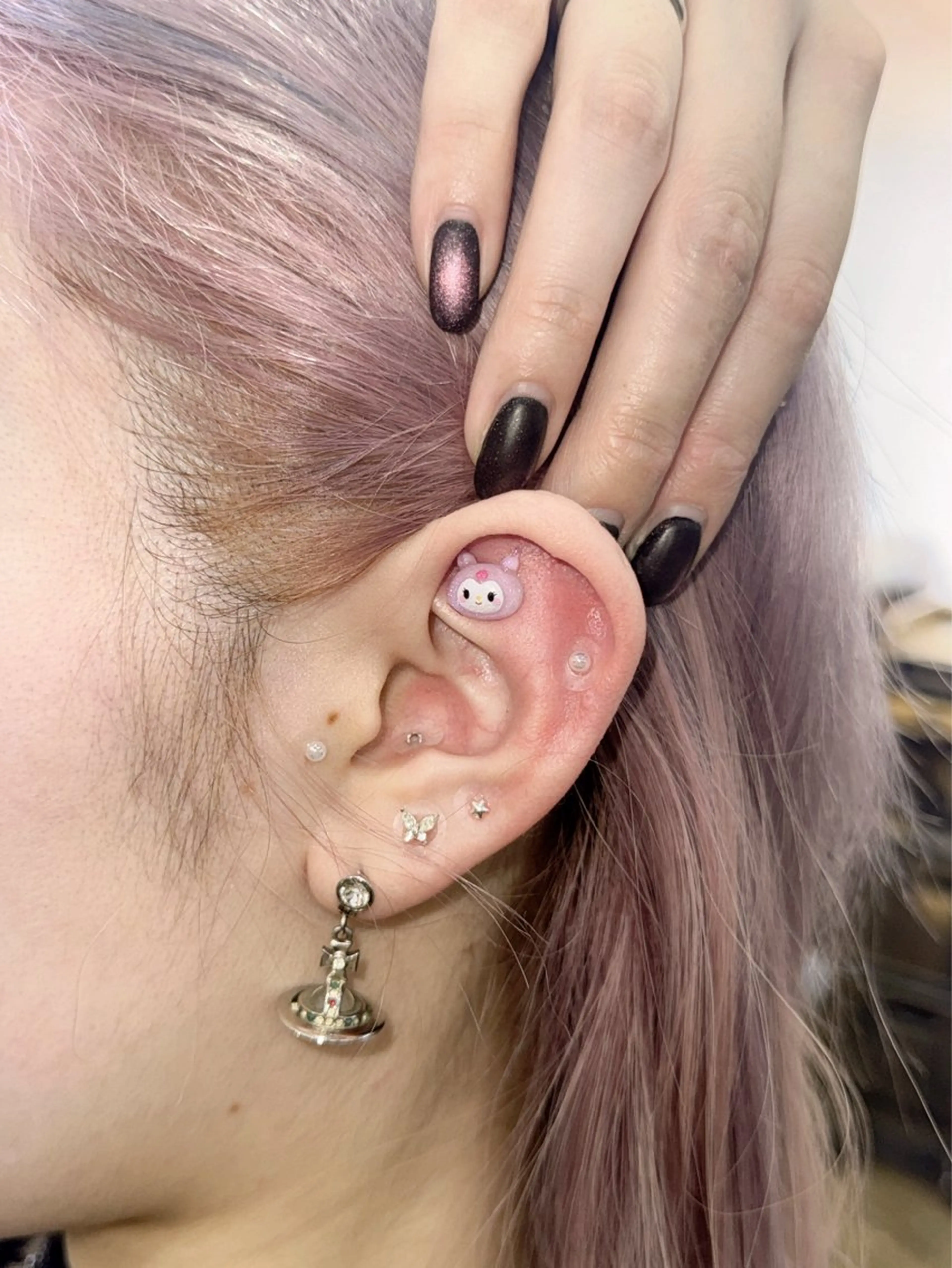 apollo 横浜所属・横浜🦋ハイトーン 🫐耳つぼジュエリーのヘアスタイル