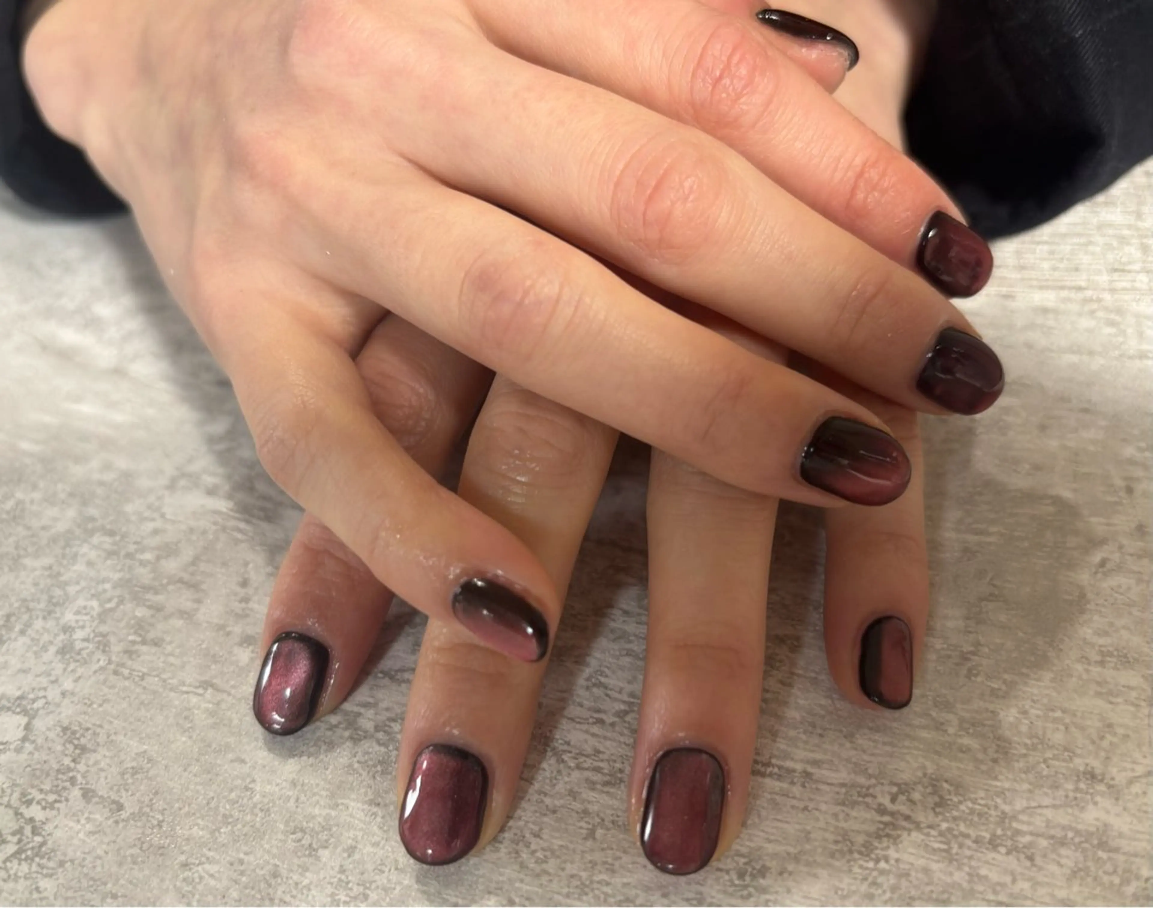 ネイル オーロラネイル ブルー フットネイル フレンチネイル ジェルネイル kiki nail たまプラーザのネイルデザイン