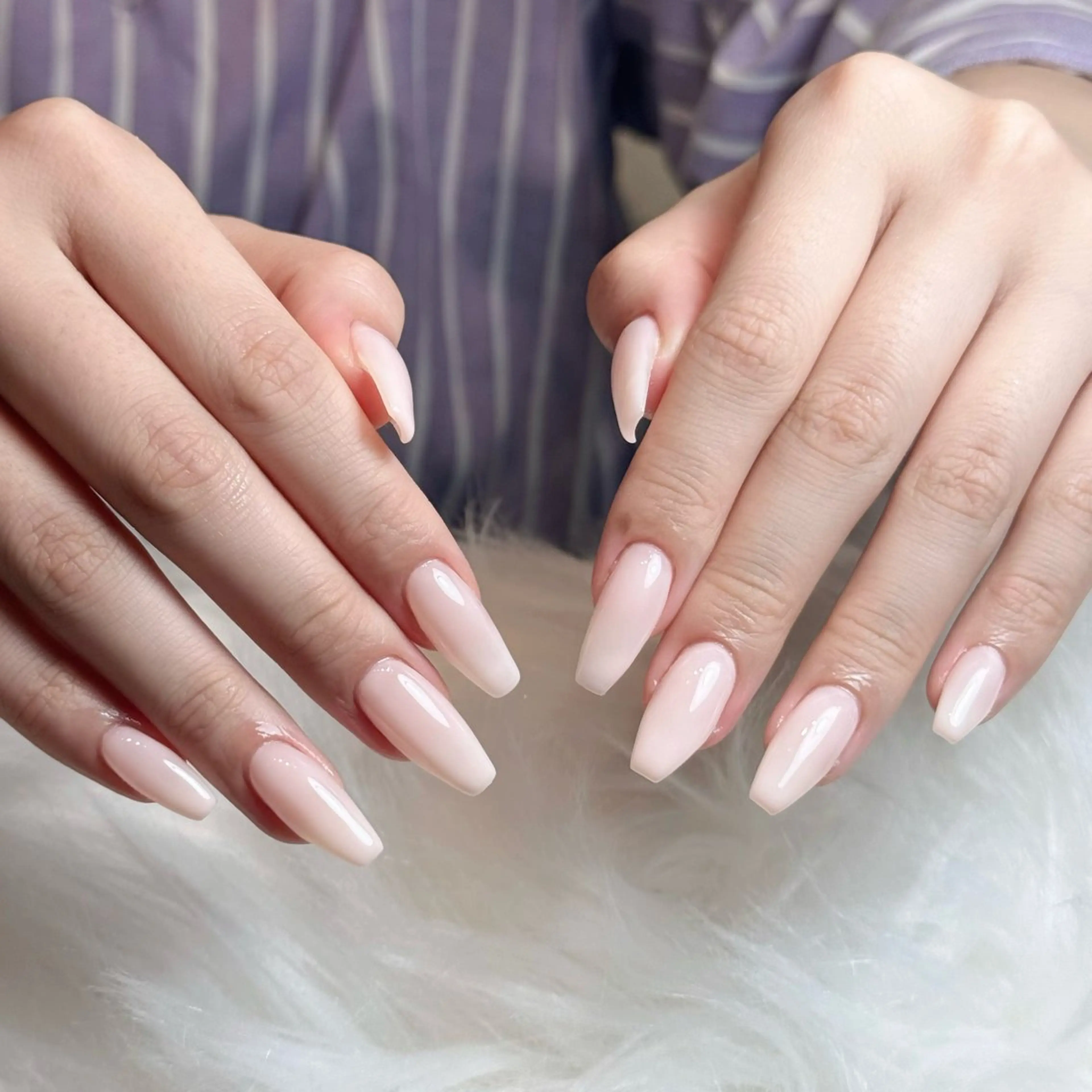 ネイル フレンチネイル ジェルネイル キラキラネイル 韓国ネイル マグネットネイル Julli NailStudioのネイルデザイン