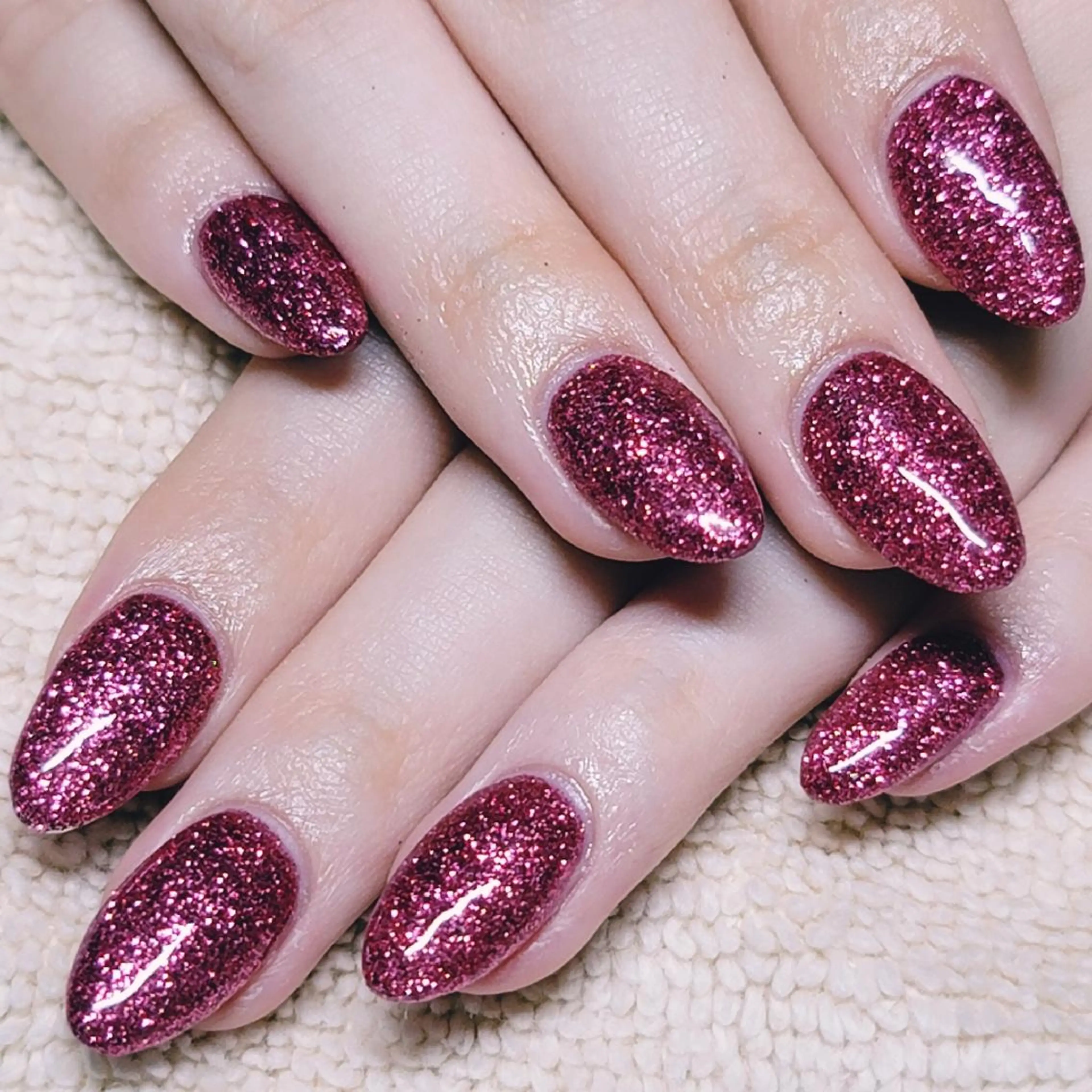 ネイル ラメ(グリッター) ワンカラーネイル ピンク ハンドネイル よしだ ひろきのネイルデザイン