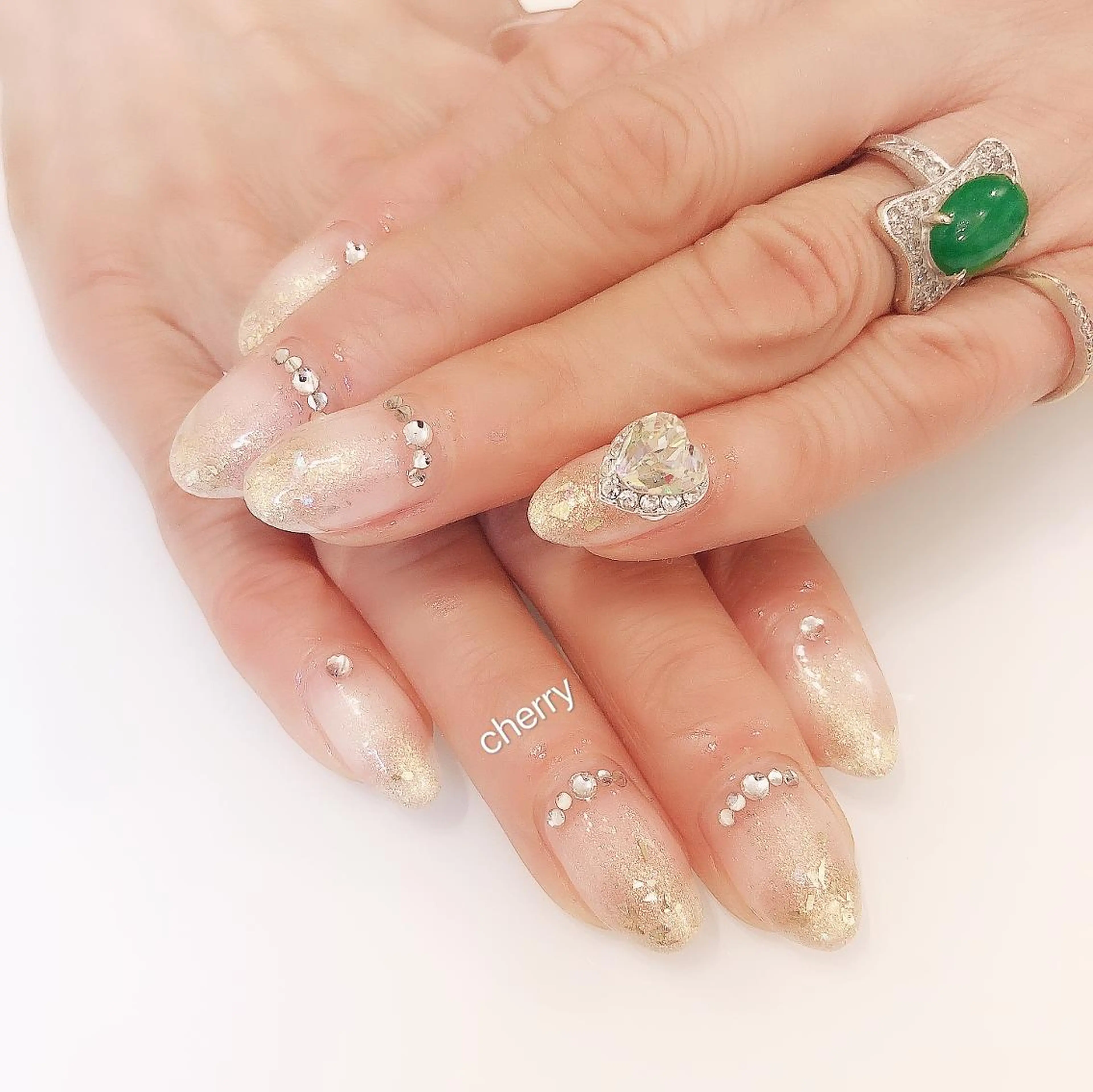 ネイル ジェルネイル SAKURA 🍒のネイルデザイン