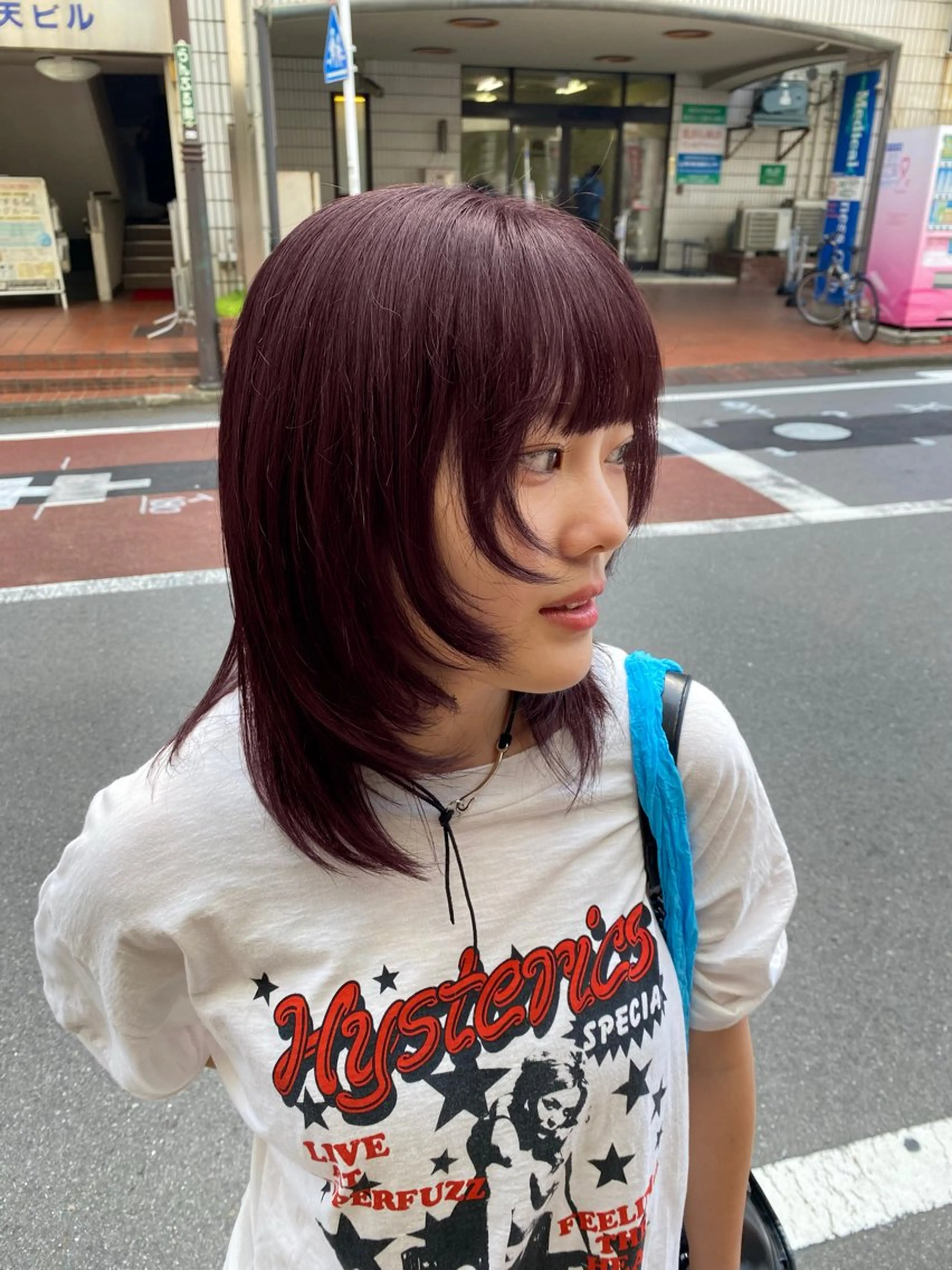 ミディアム カラー レイヤーカット カット ヘアカラー ナチュラルヘア🫧 ナナミのヘアスタイル