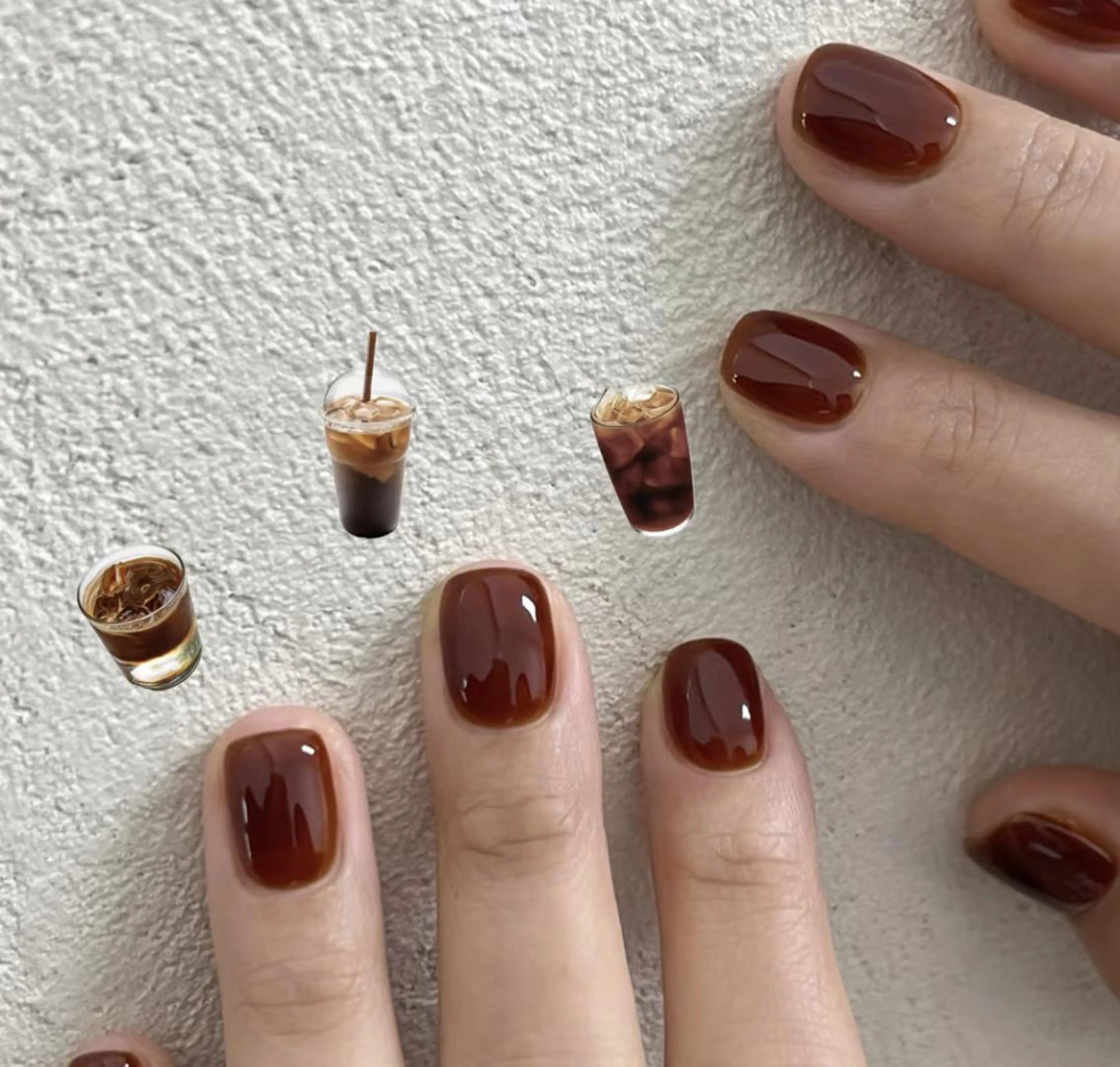 ネイル ハンドネイル 🎀 Ayaka_nailのネイルデザイン