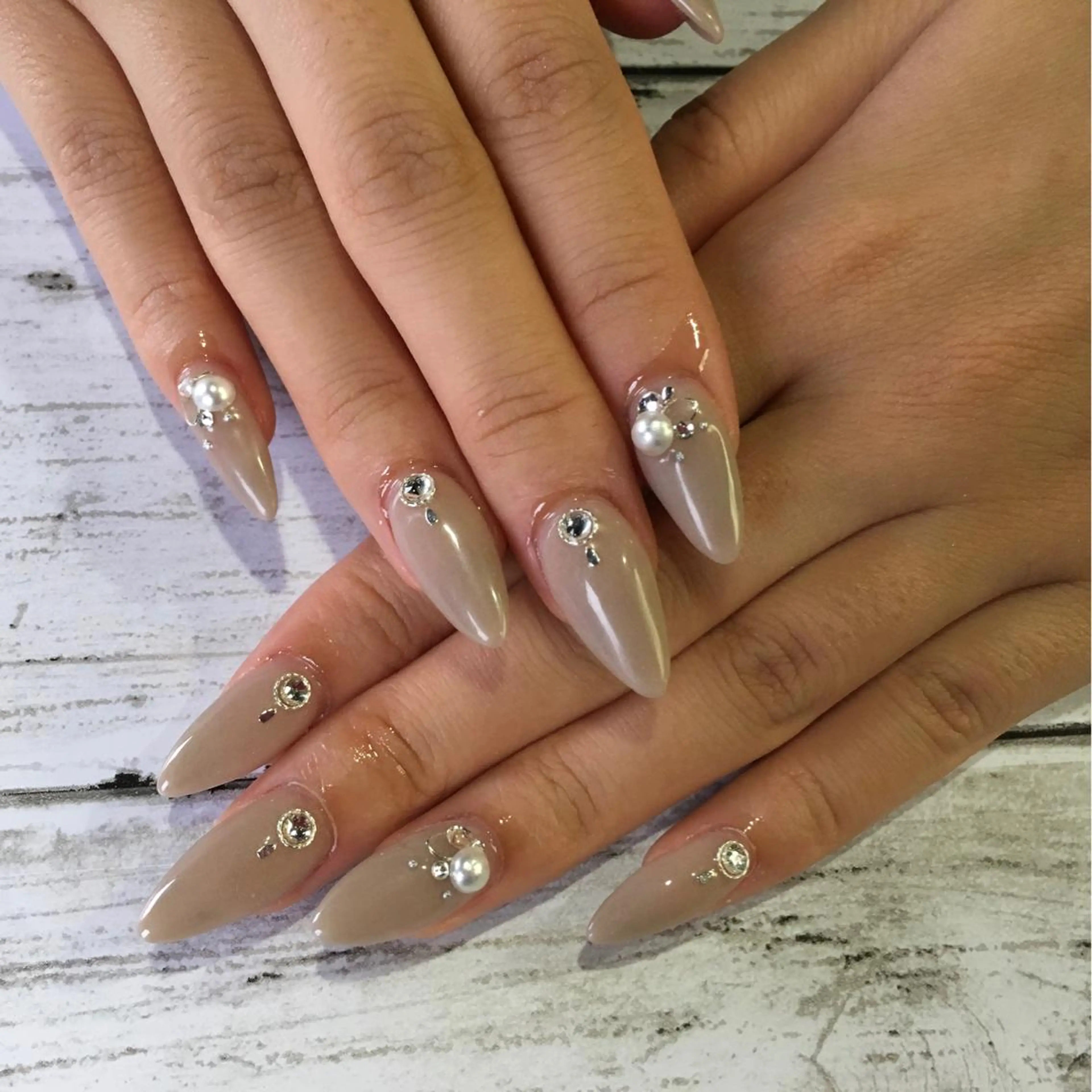 ネイル ハンドネイル RounGe大宮店所属・ネイルサロン RounGeのネイルデザイン