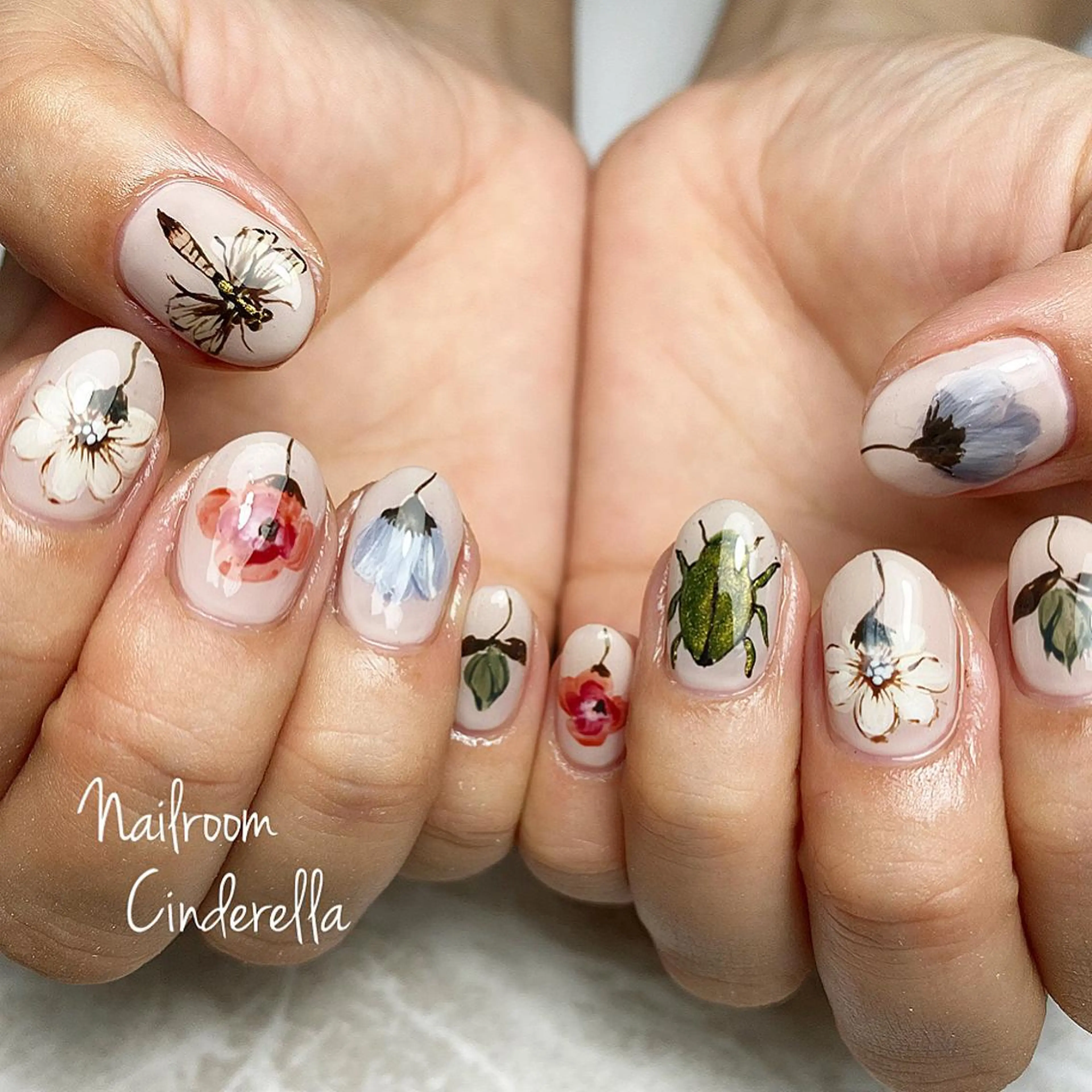 ネイル アートネイル Nailroom. Cinderellaのネイルデザイン
