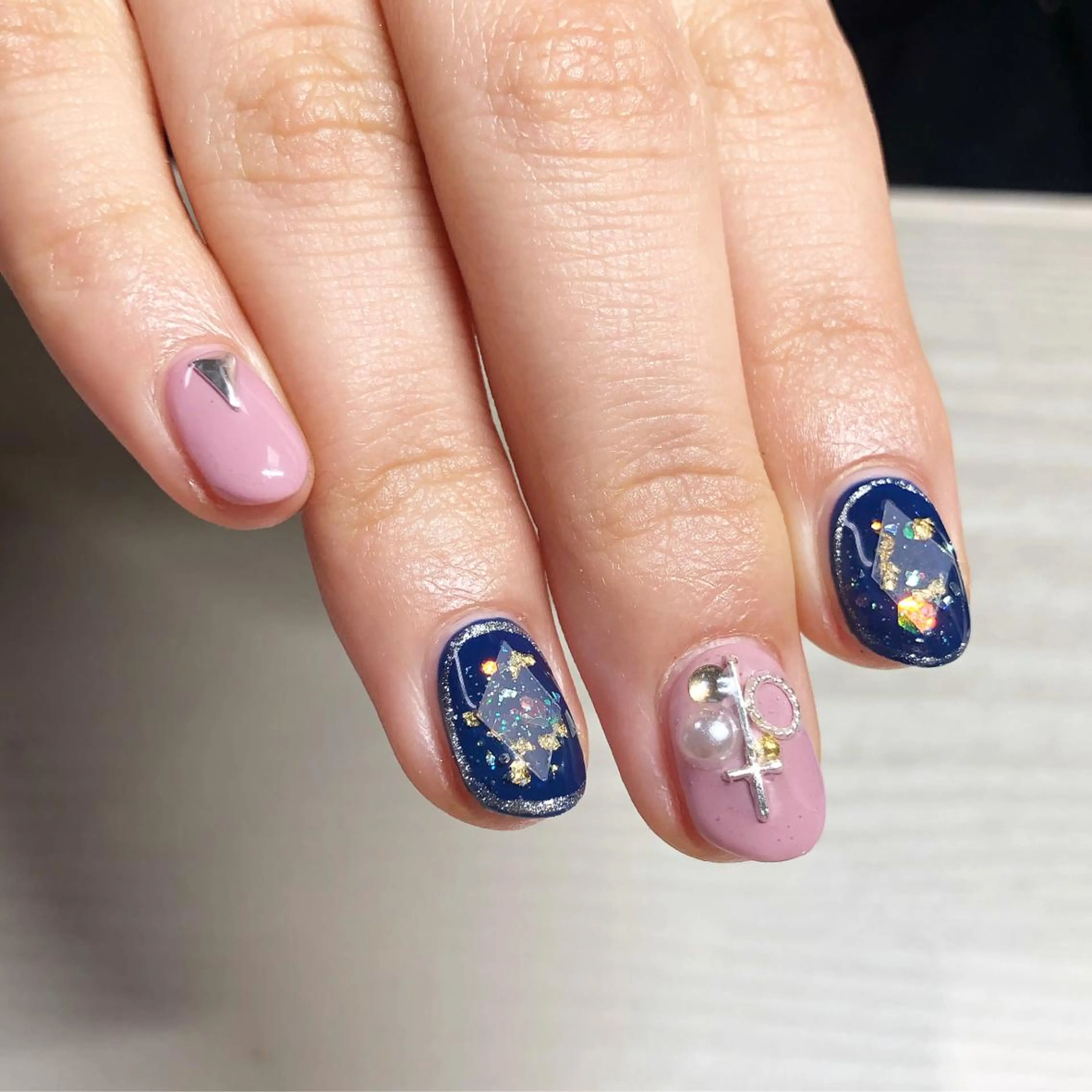 ネイル 持ち込み I P'ink nail salon所属・I pinknail 韓国風·持ち込み専門のネイルデザイン