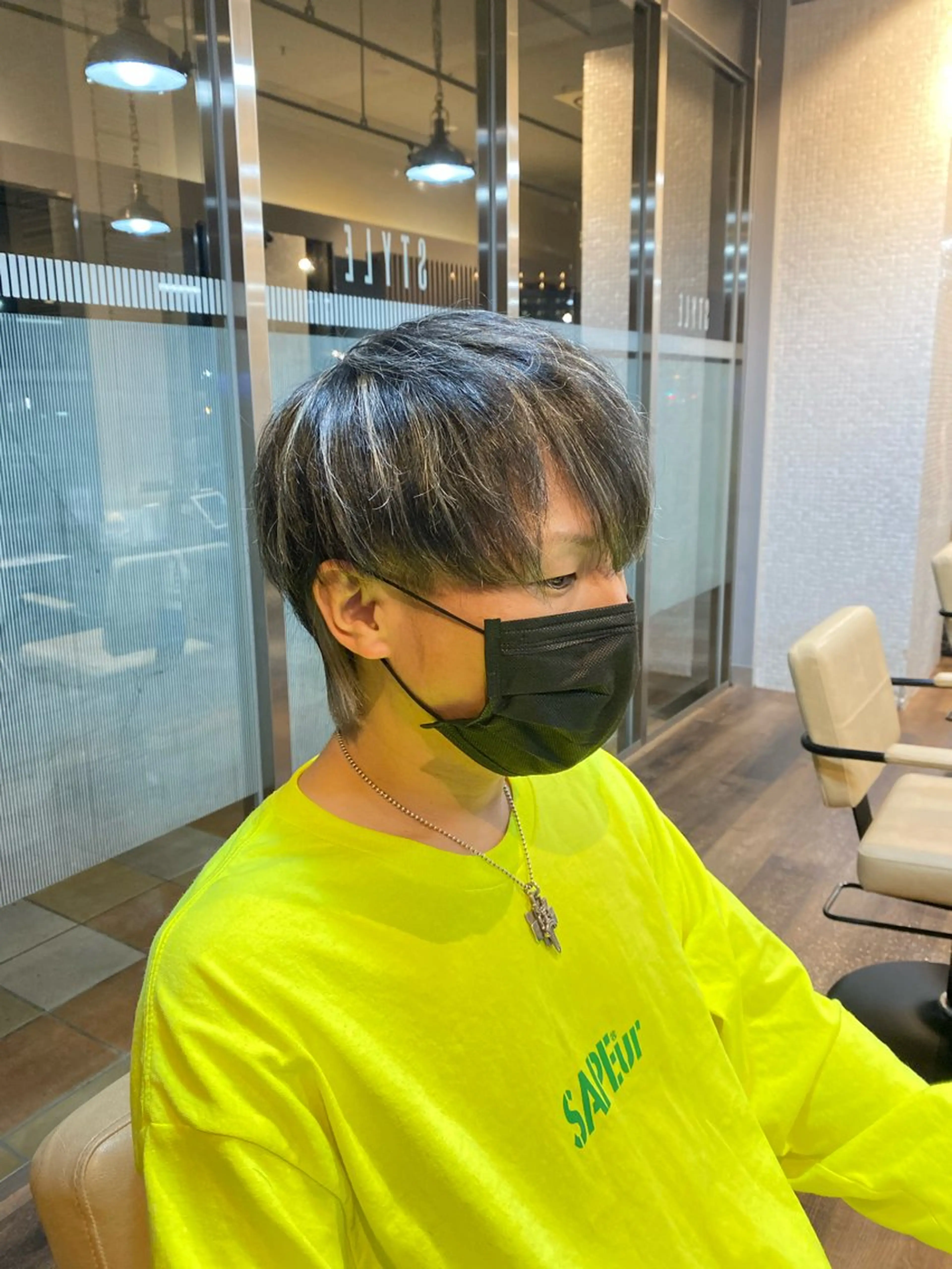 カラー メンズ メンズハイライト ハイライトカラー STYLE エキシティ店所属・【似合わせパーマ】 STYLE 杉原　魁のヘアスタイル