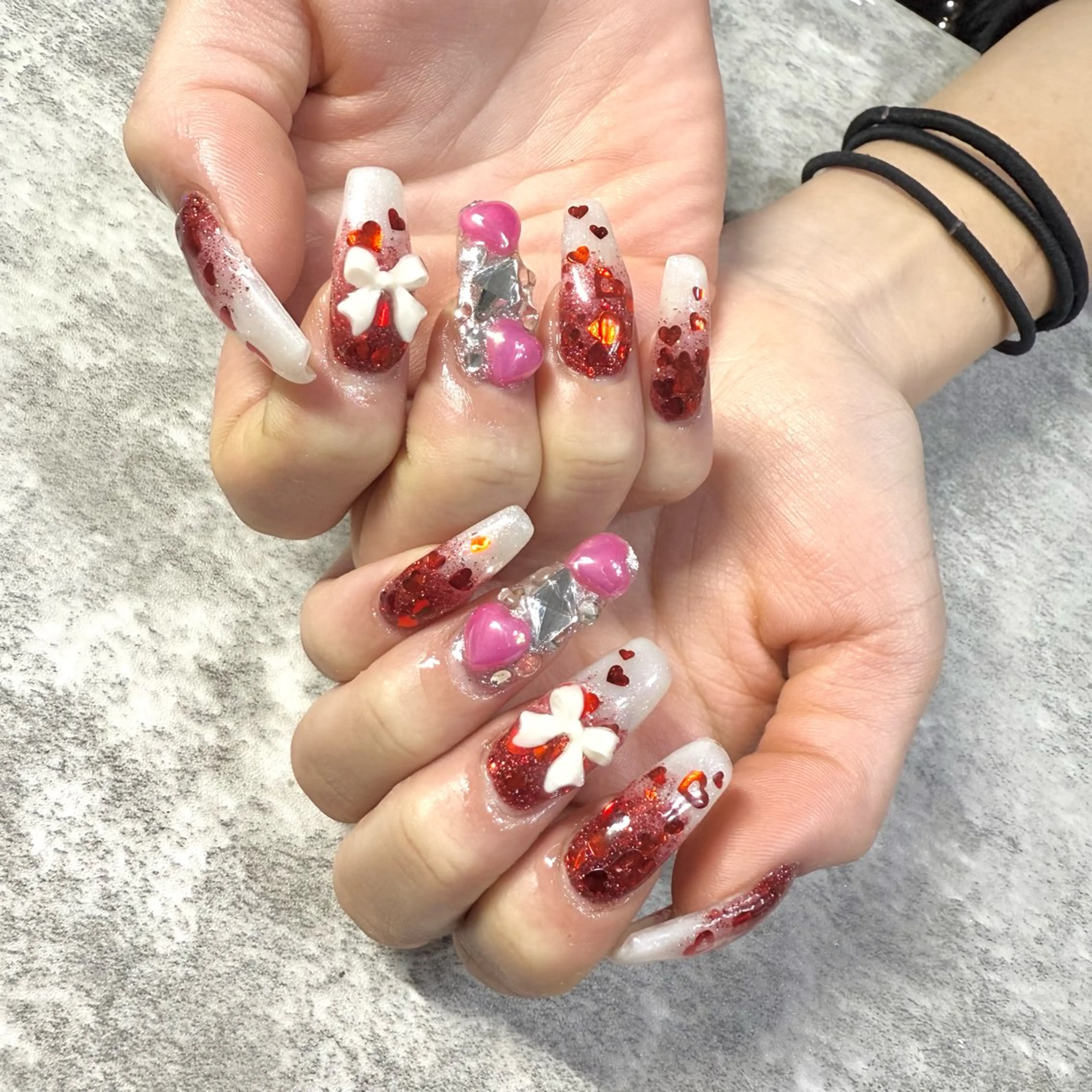 ネイル ハート バレンタイン ハンドネイル ★Rinail... .のネイルデザイン