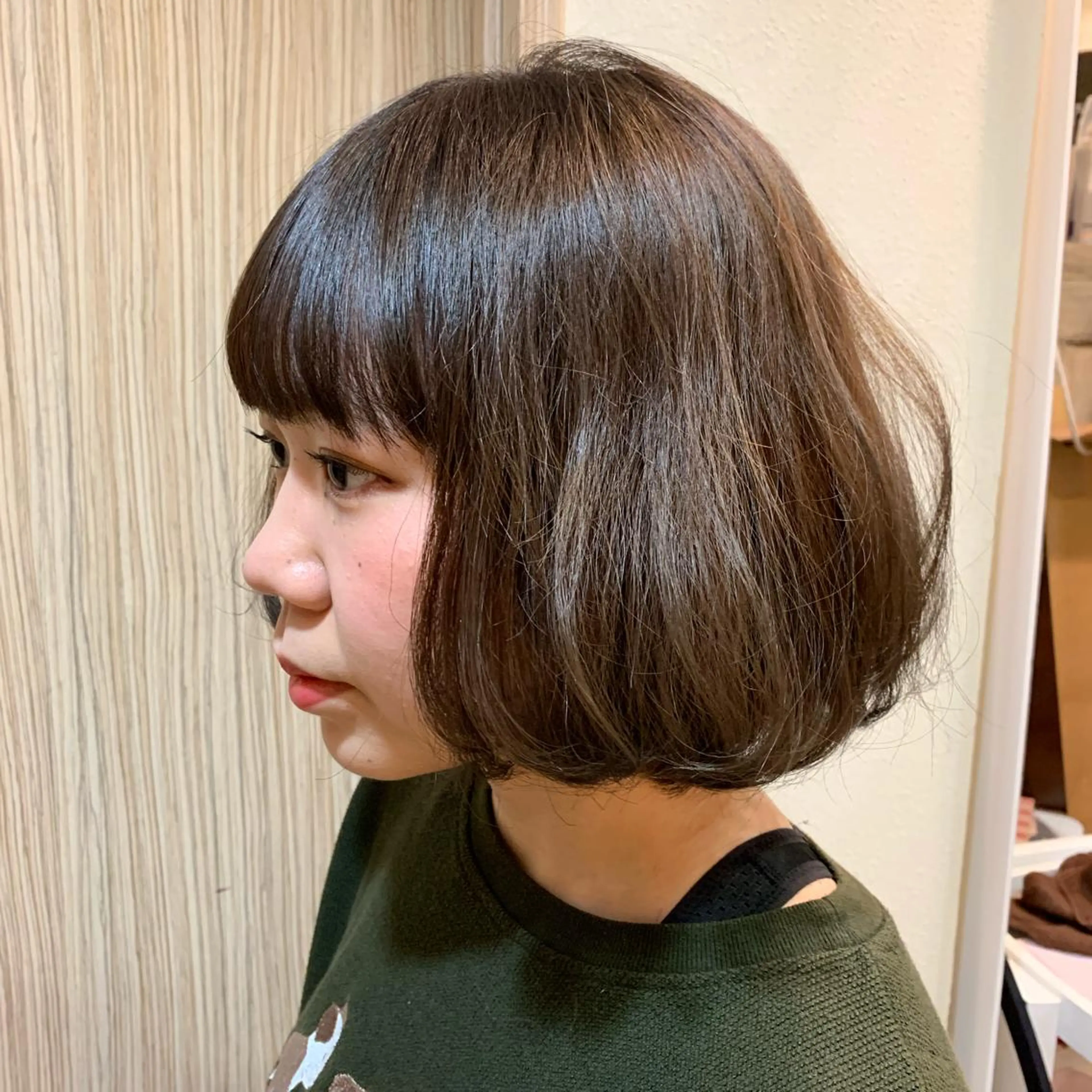 ミディアム カット ヘアカラー トリートメント ヘアセット DiMPlE  ディンプル所属・🌸スタイリスト 山浦美恵のヘアスタイル