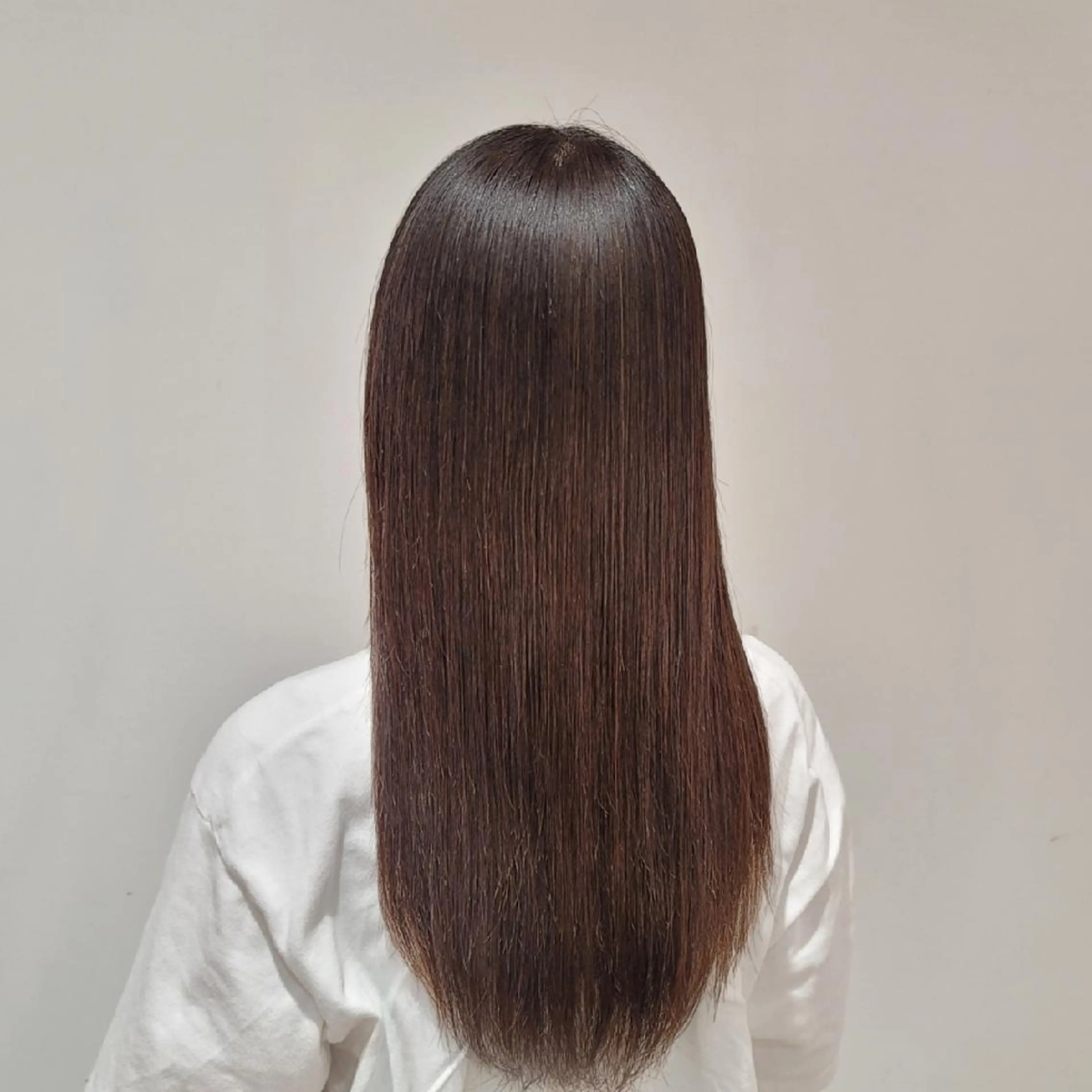 ロング カットモデル/ セット/COCOKAのヘアスタイル