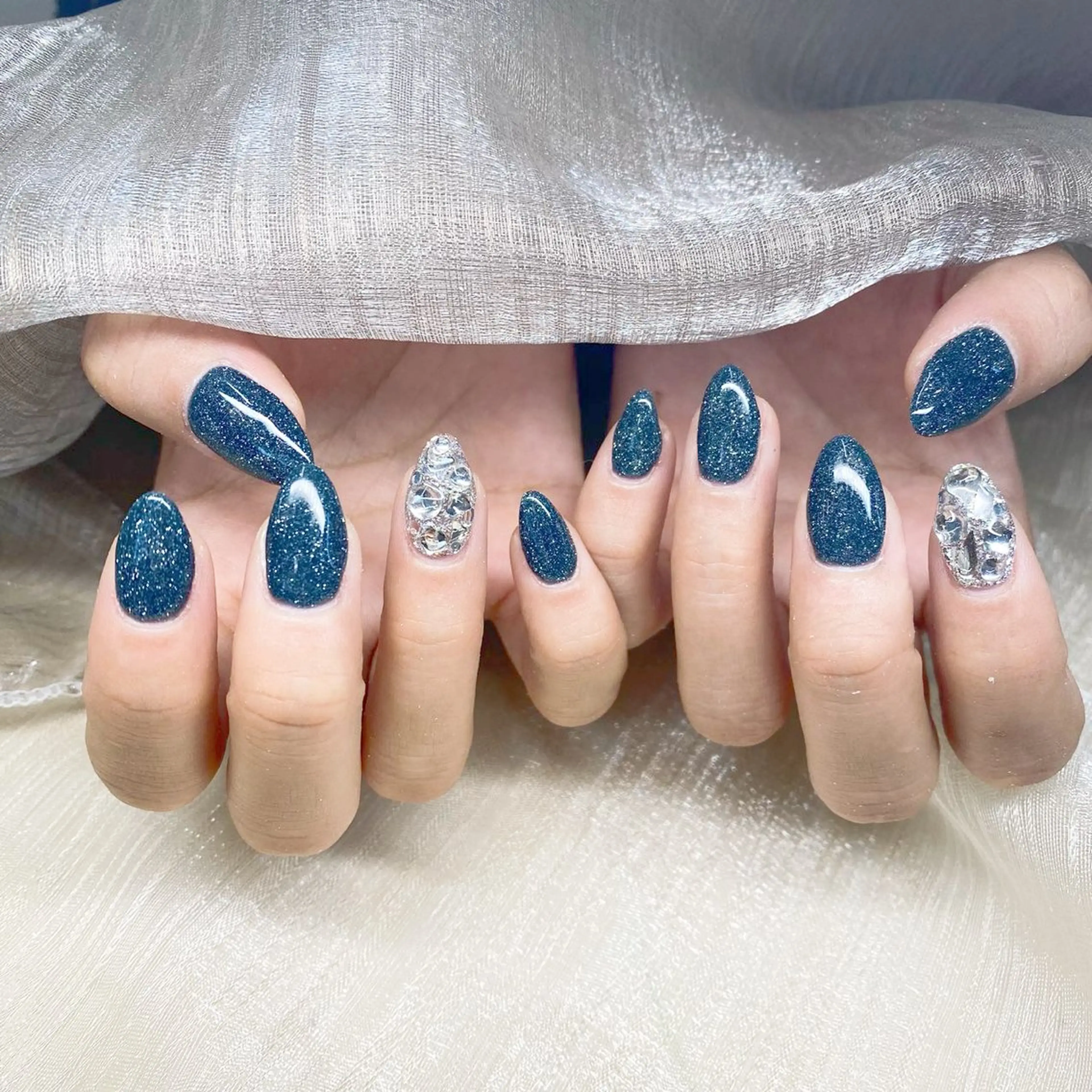 ネイル ハンドネイル 櫻井 ナナのネイルデザイン