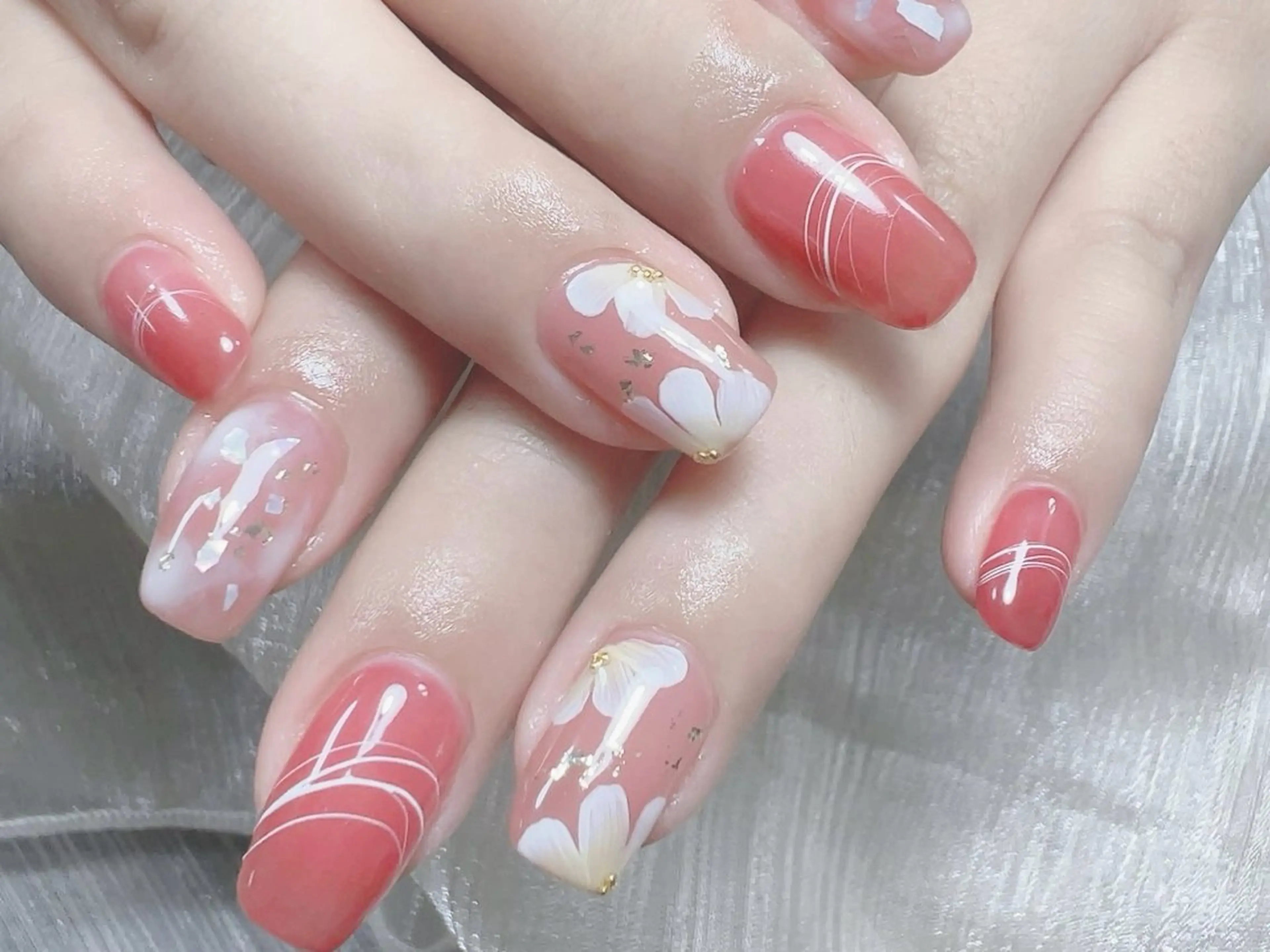 ネイル 長さ出し フレンチネイル グラデーション マグネットネイル マグネットフレンチ ハンドネイル ハンドケア ⭐️Syu Rei⭐️のネイルデザイン