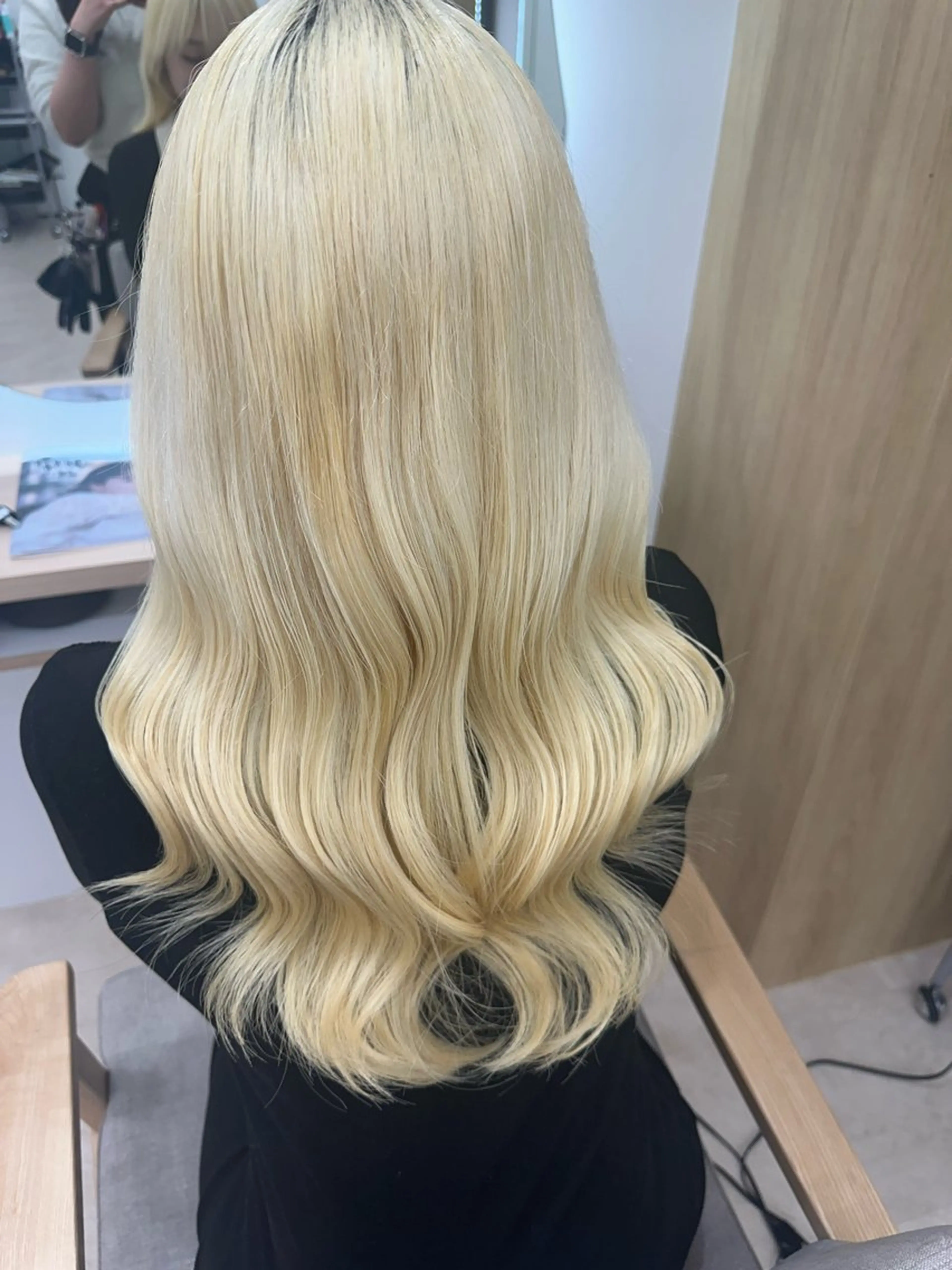 ロング momo🐶韓国ヘア /艶カラー/レイヤーのヘアスタイル