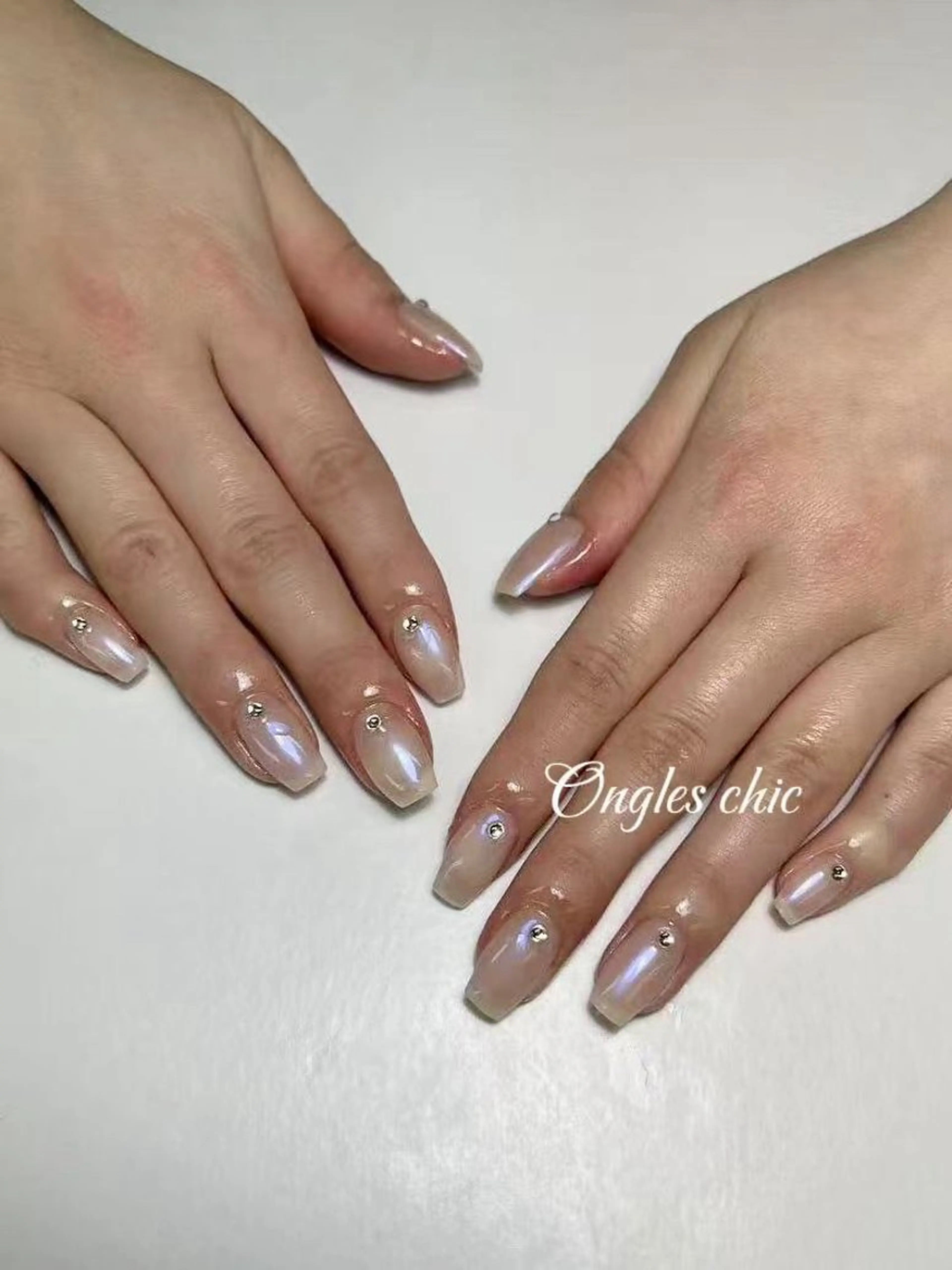 ネイル ハンドネイル ongles chicのネイルデザイン