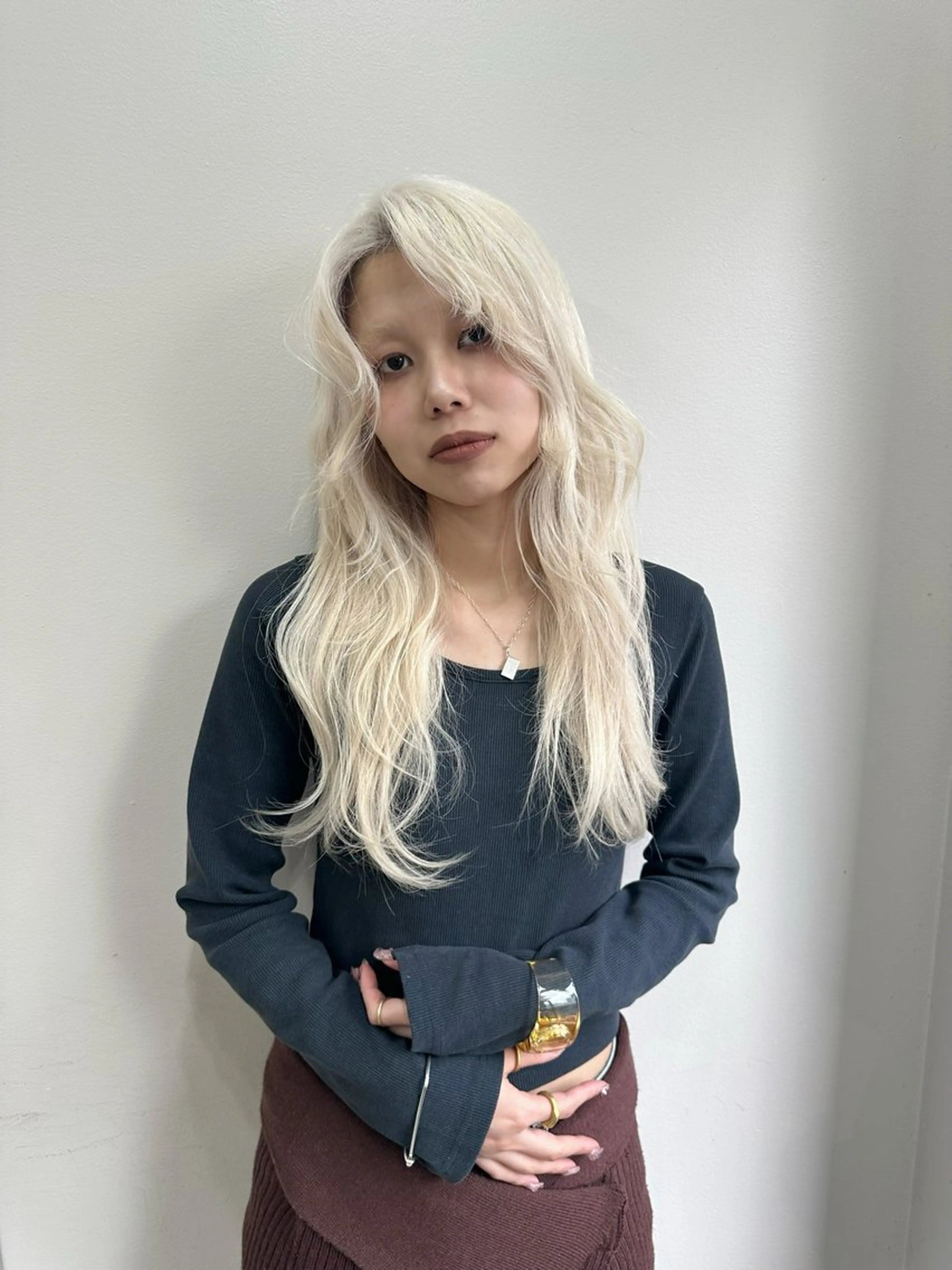 カラー ウルフとハイトーン みっちー✂️のヘアスタイル