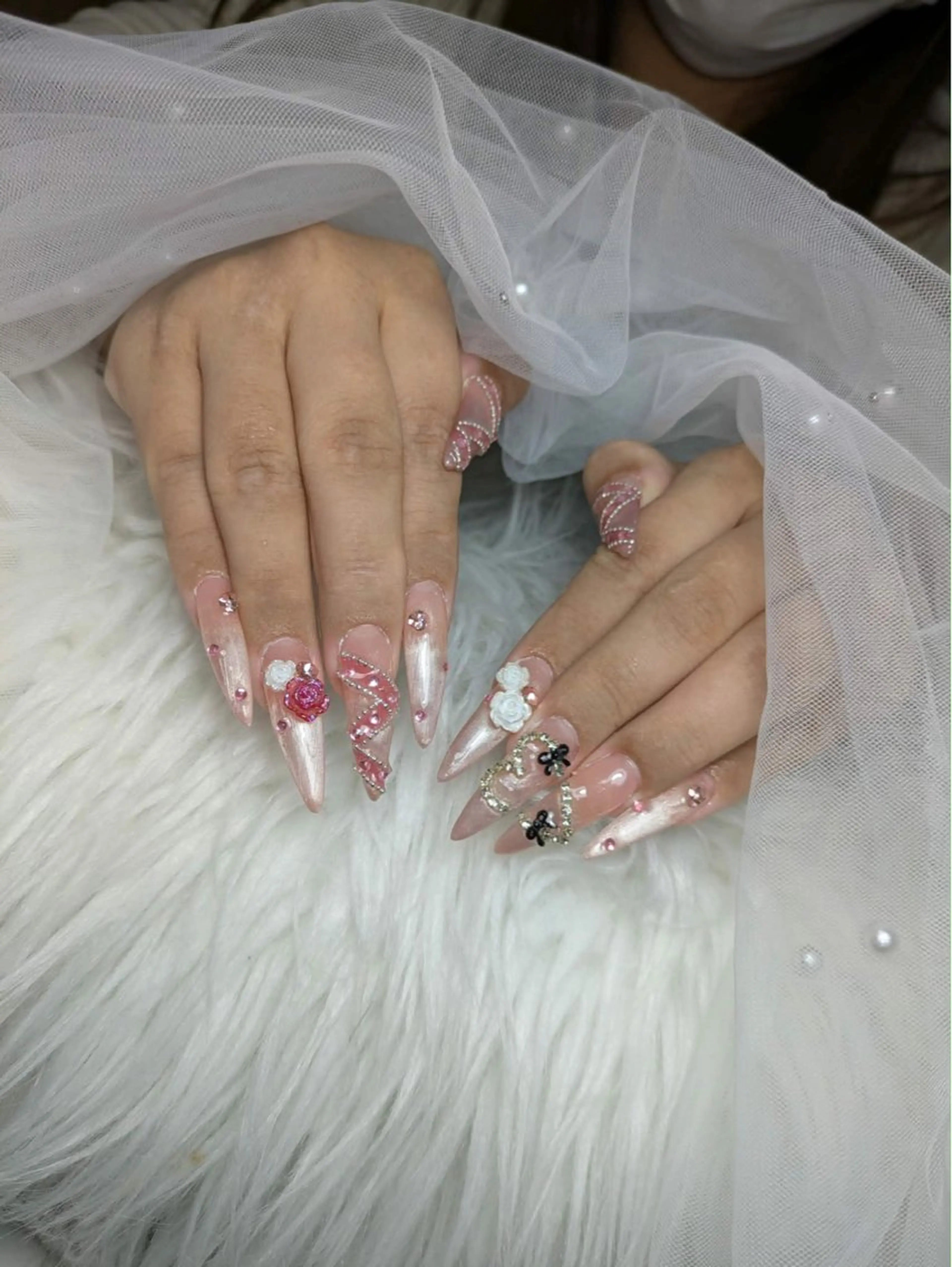 ネイル Queen Nail 柏店　クイーンネイルのネイルデザイン