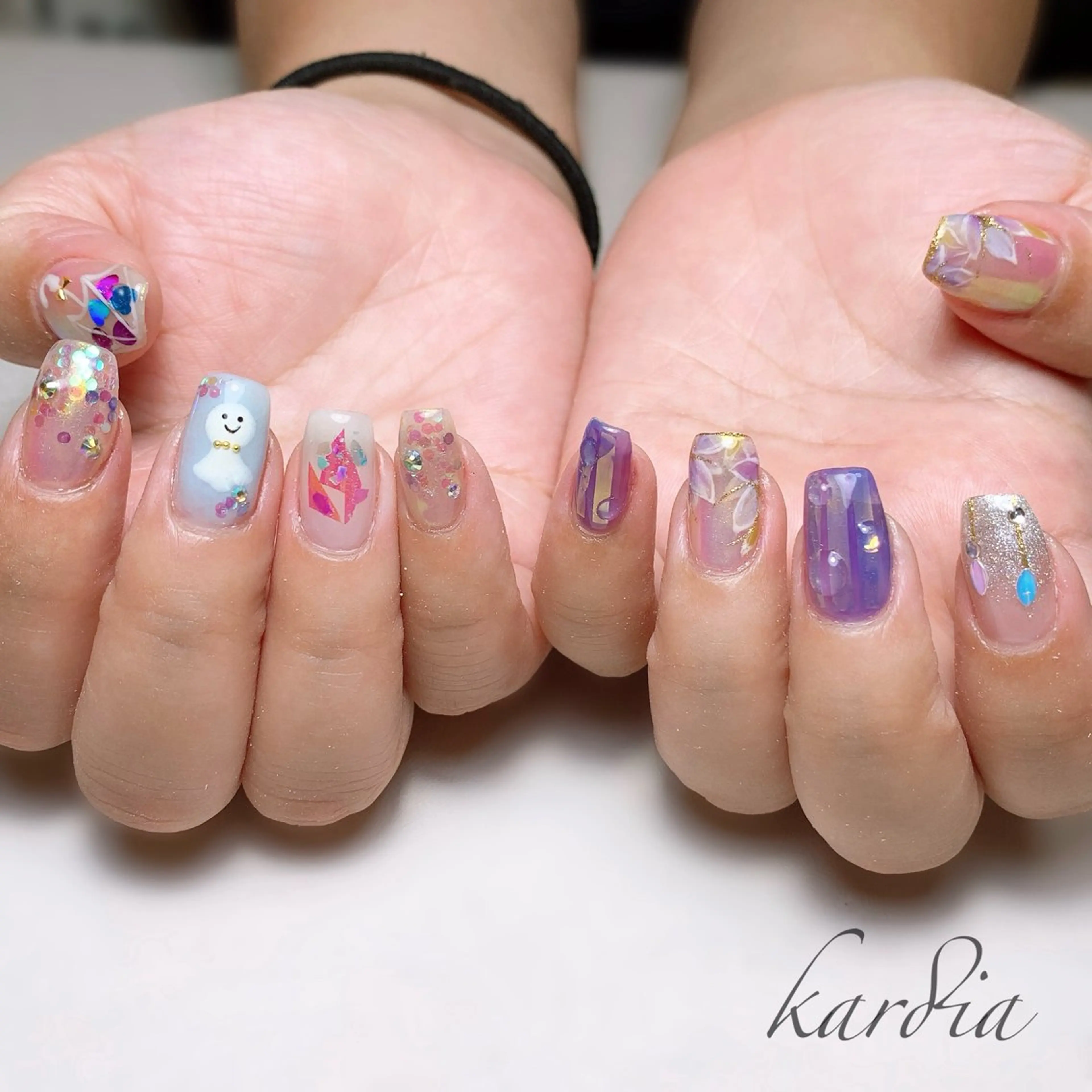 ネイル ハンドネイル καρδιά -ｶﾙﾃﾞｨｱ-のネイルデザイン