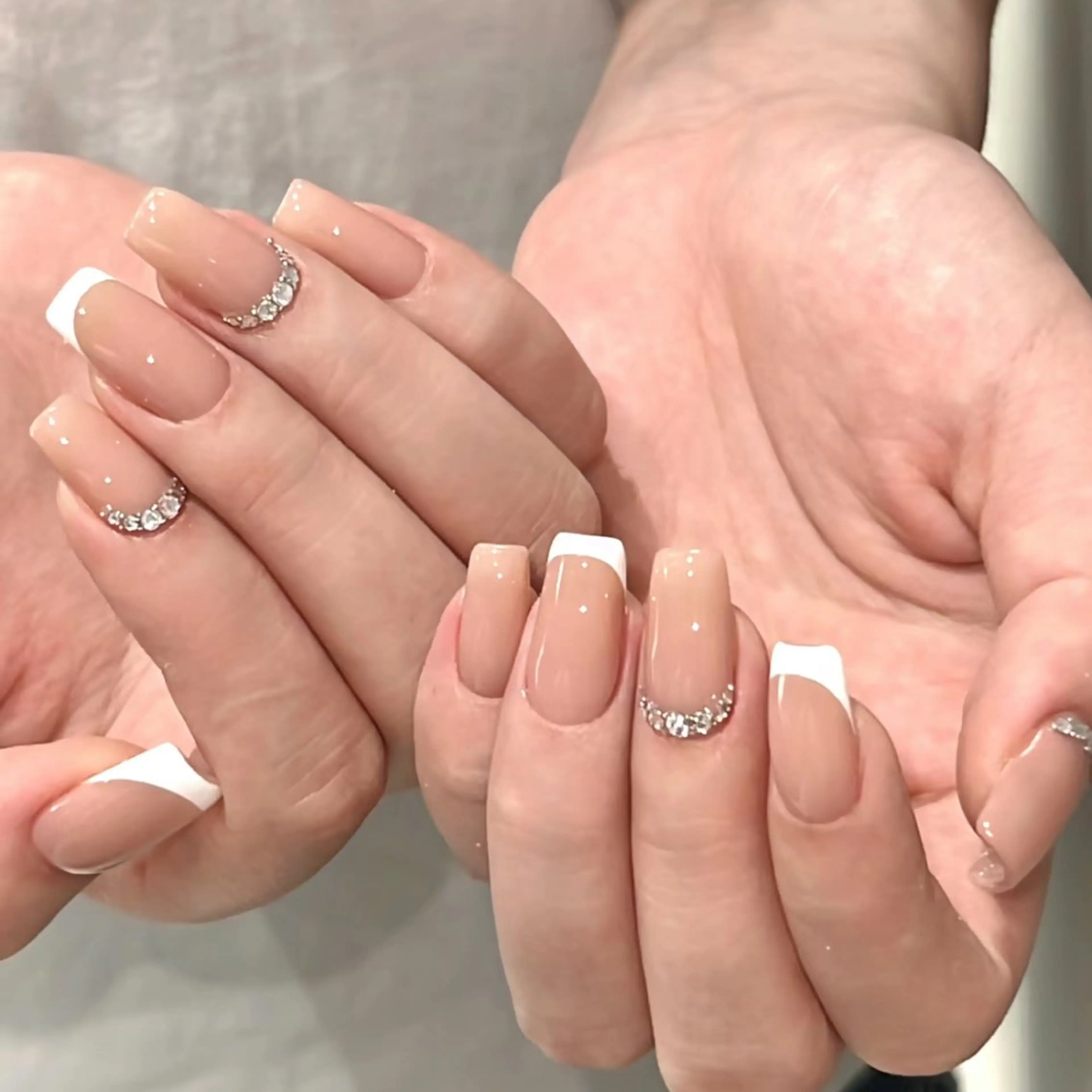 ネイル ハンドネイル ハンドケア 🍑 momo_nailのネイルデザイン