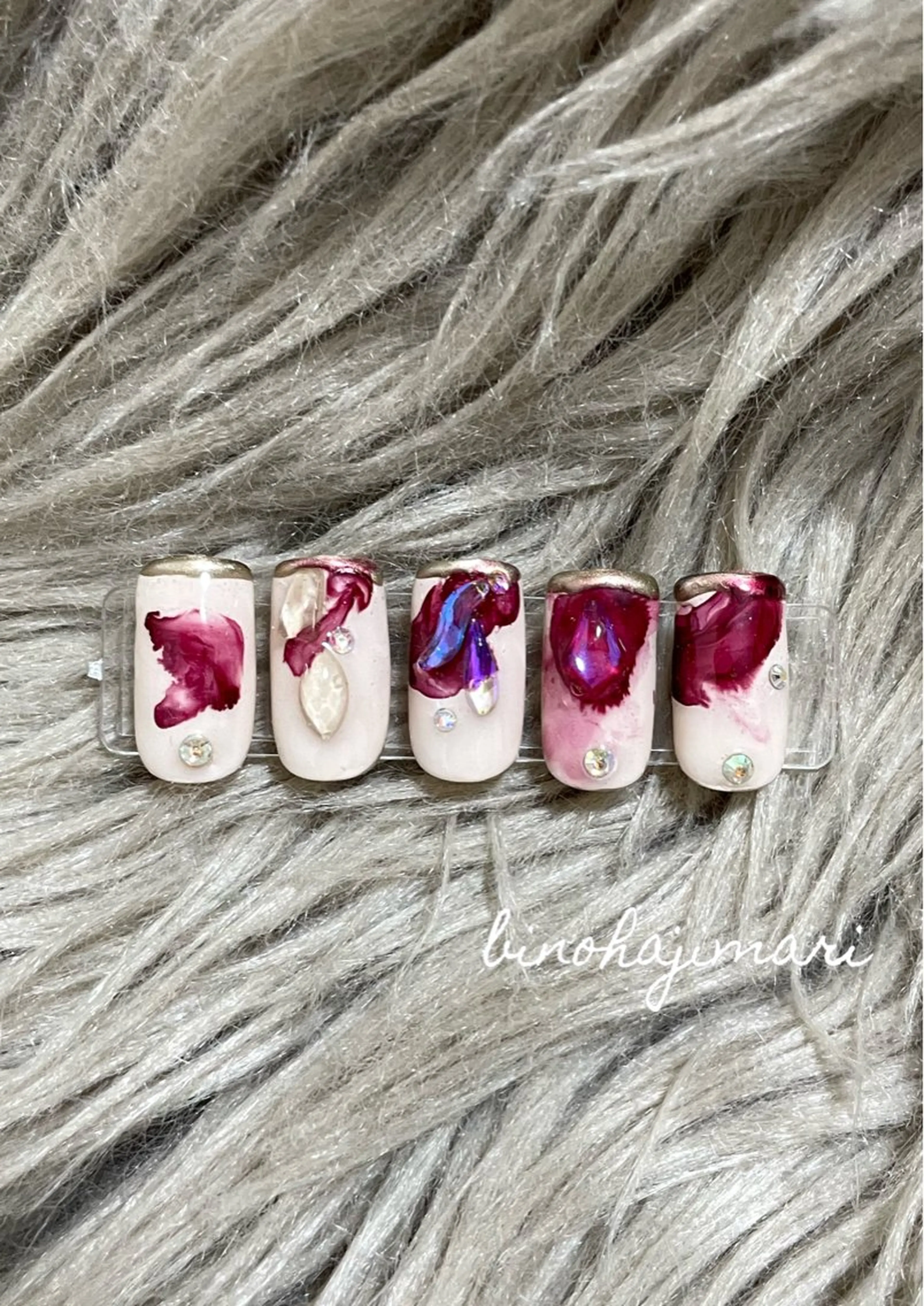 ネイル アートネイル フラッシュネイル 韓国ネイル ラメ(グリッター) 赤色 ♡Bivi♡自爪に 優しいネイルサロンのネイルデザイン