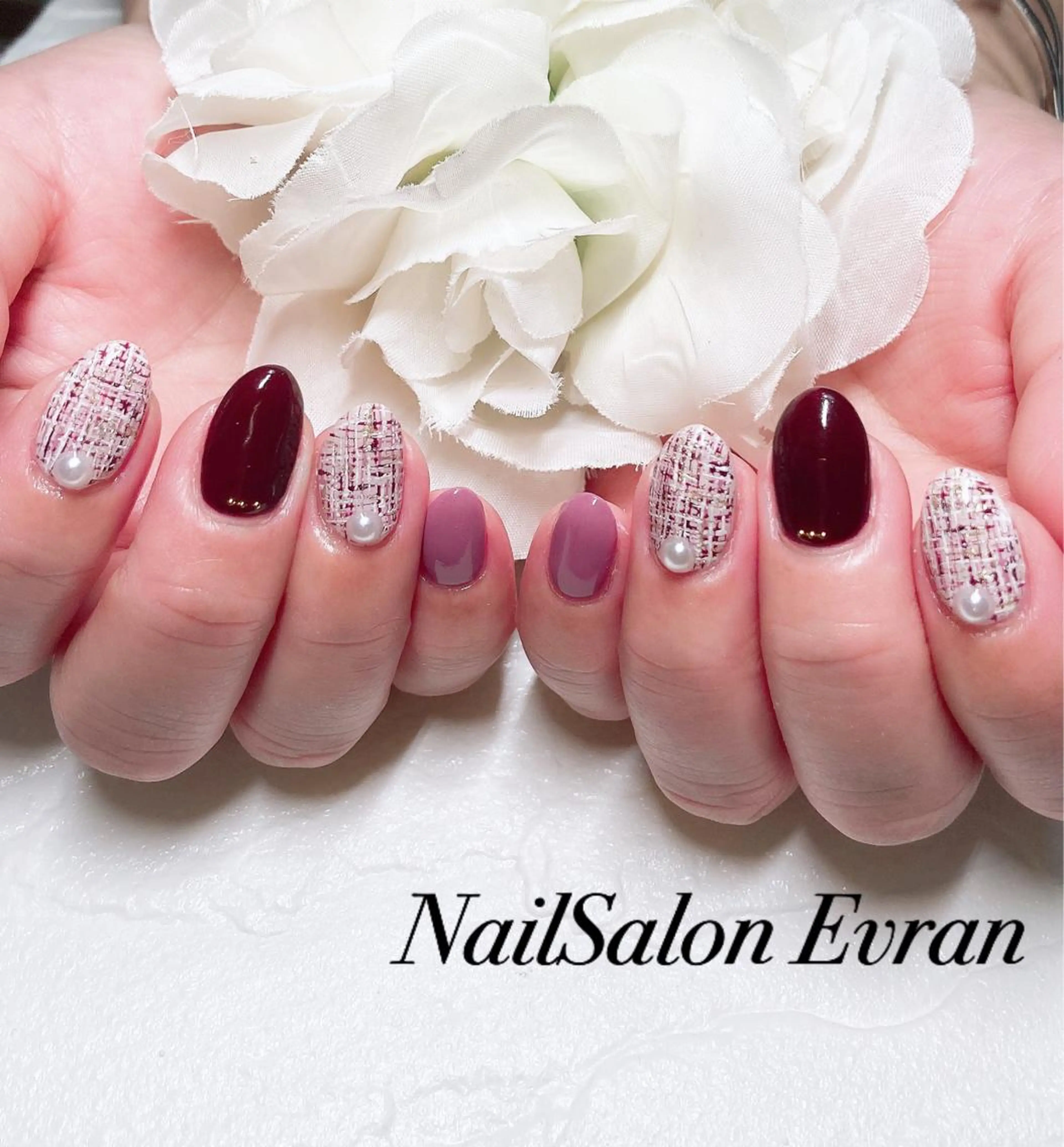 ネイル ツイードネイル Nail salon Evranのネイルデザイン