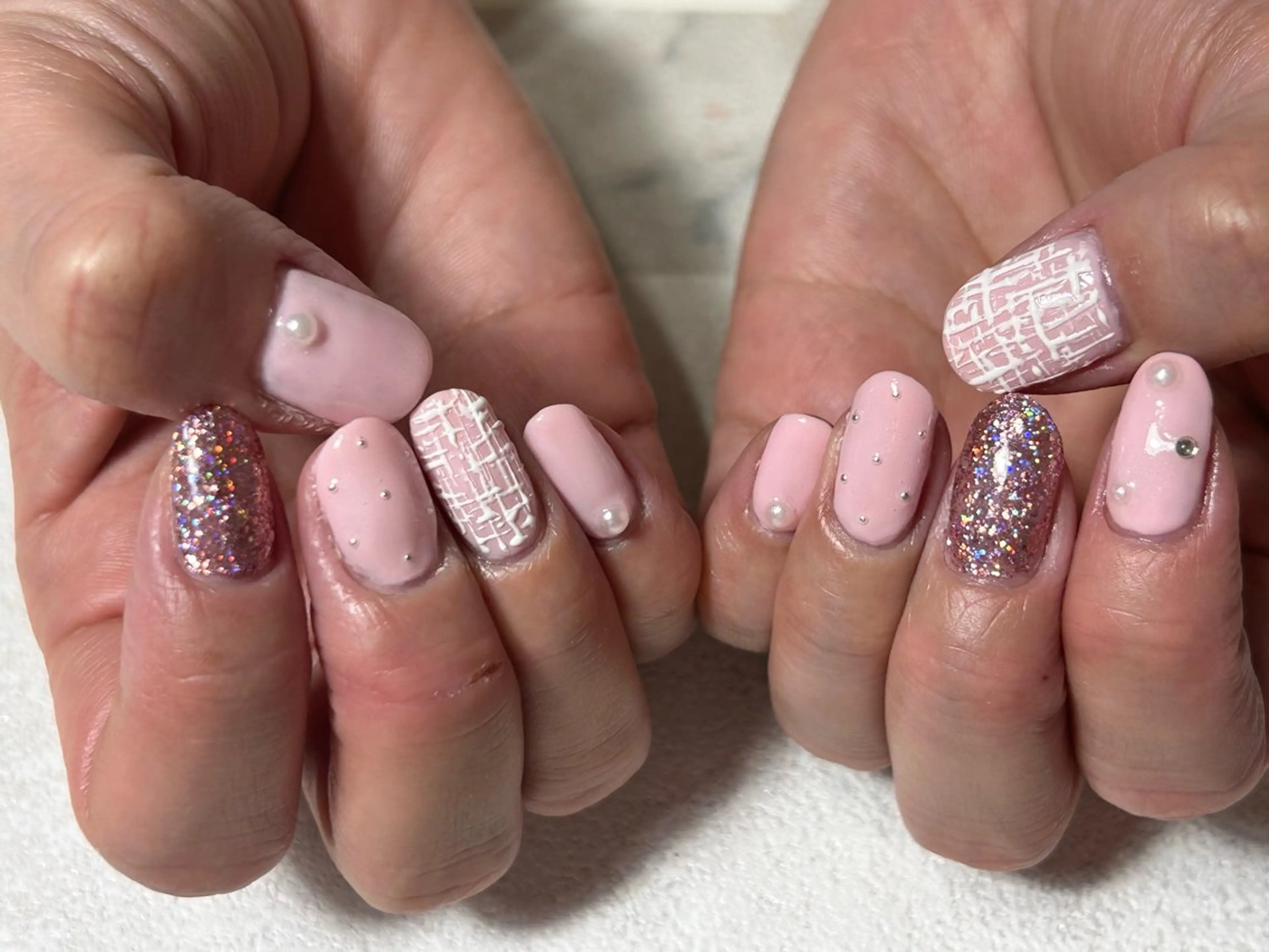 ネイル オーロラネイル フットネイル フレンチネイル ジェルネイル マグネットネイル ハンドネイル kikinail 溝の口のネイルデザイン