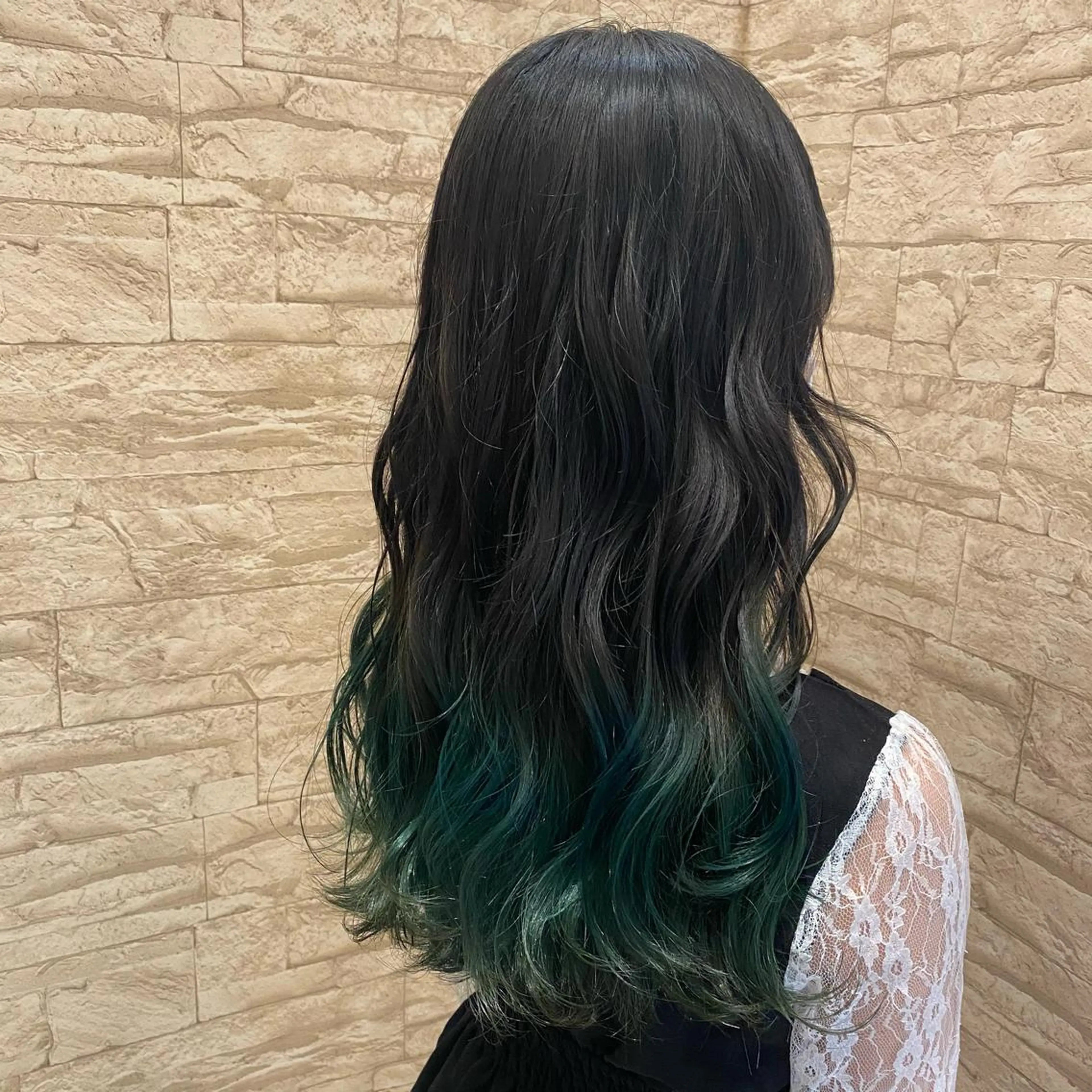 ロング カラー ダブルカラー 韓国風🇰🇷 MAAYAのヘアスタイル