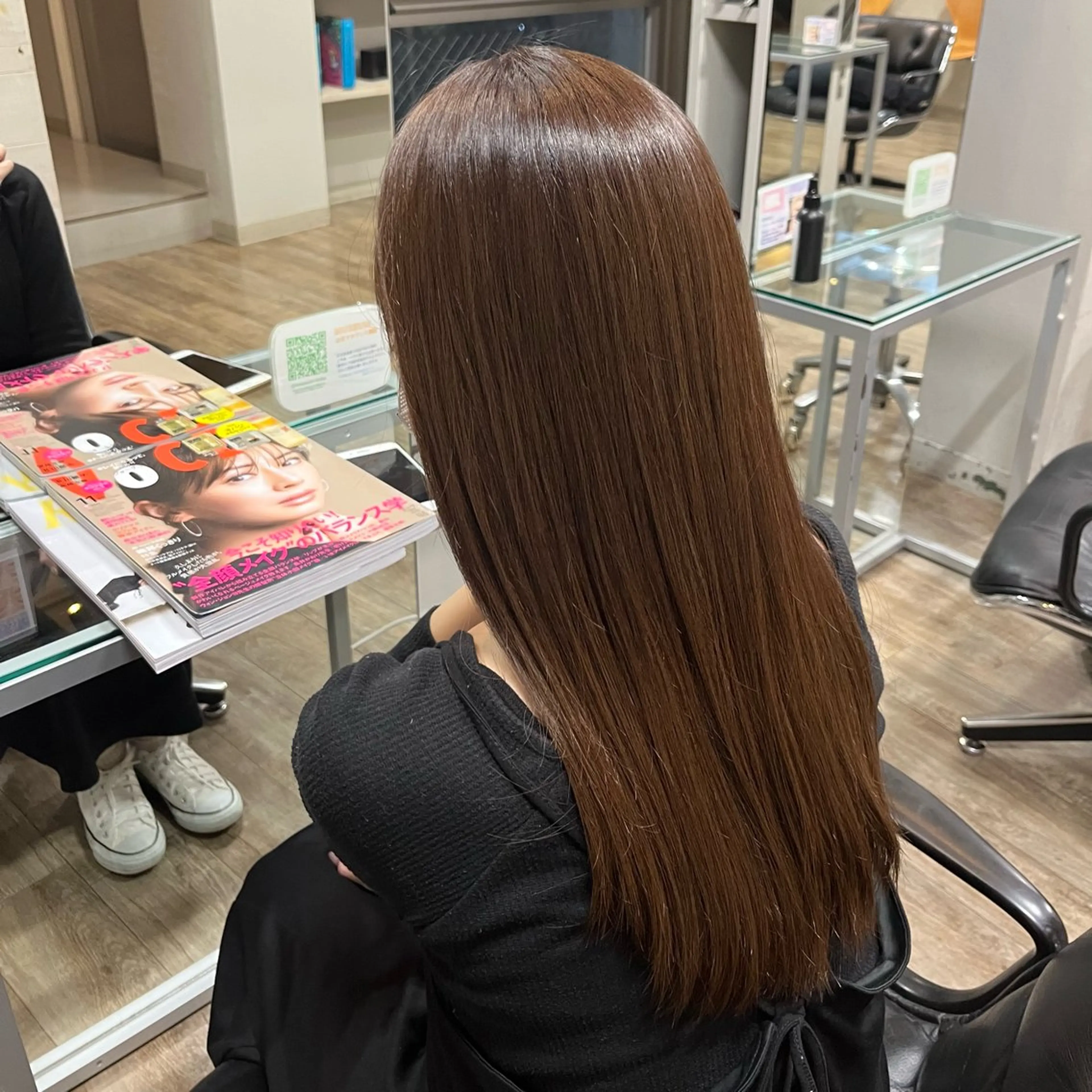 カラー 透明感カラー アンドウ アカリのヘアスタイル