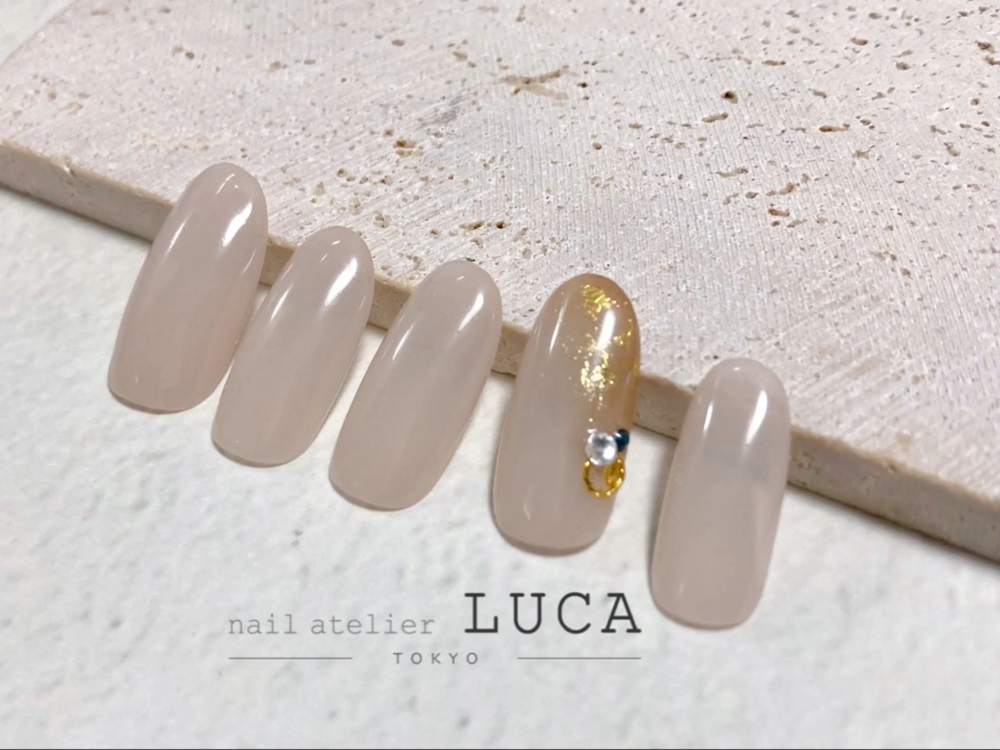 ネイル フレンチネイル ジェルネイル パラジェル シンプルネイル ネイルアトリエルカ 米原のネイルデザイン