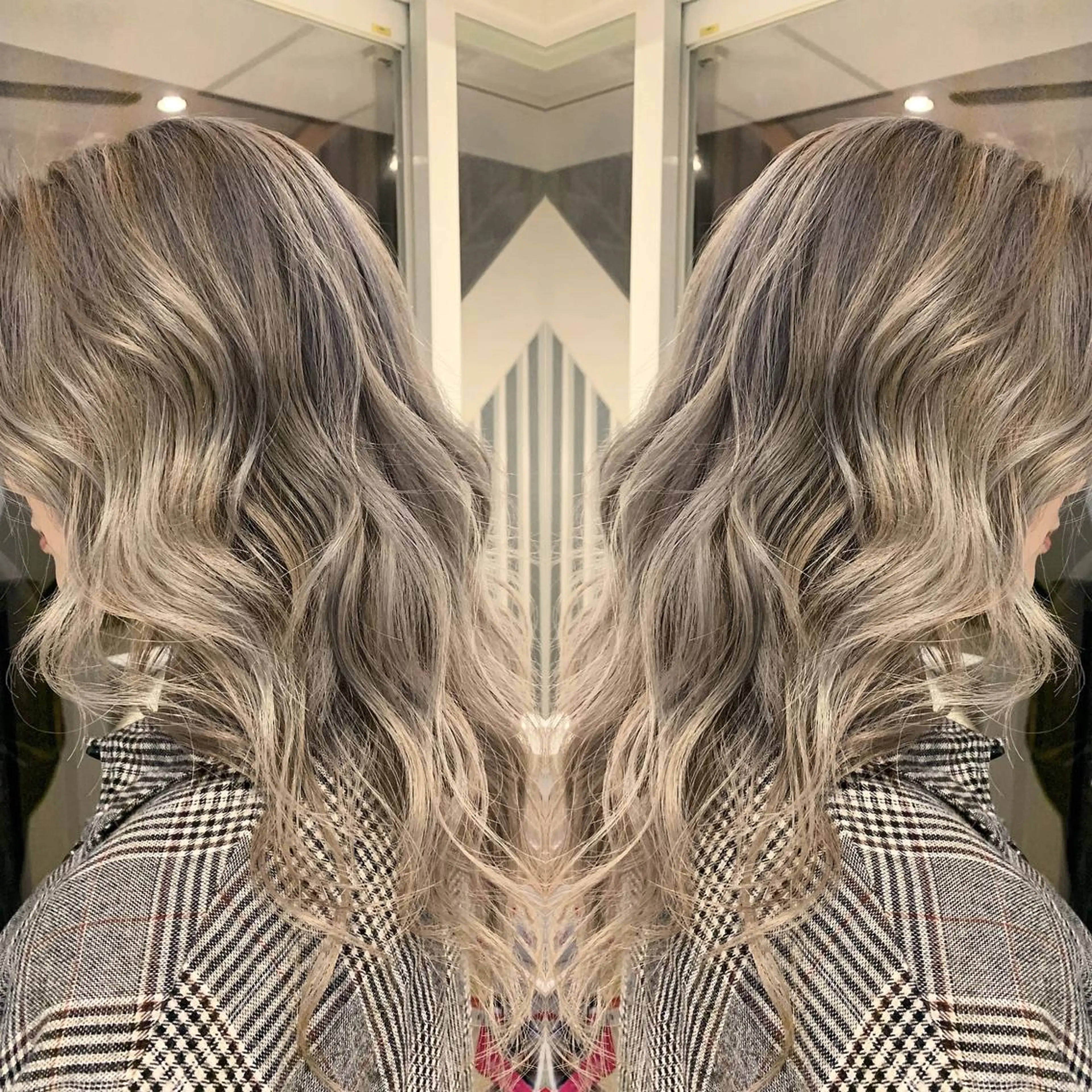 セミロング カラー ヘアアレンジ ヘアカラー トリートメント 🎨カラー満足度 500%💫ヅル💫のヘアスタイル