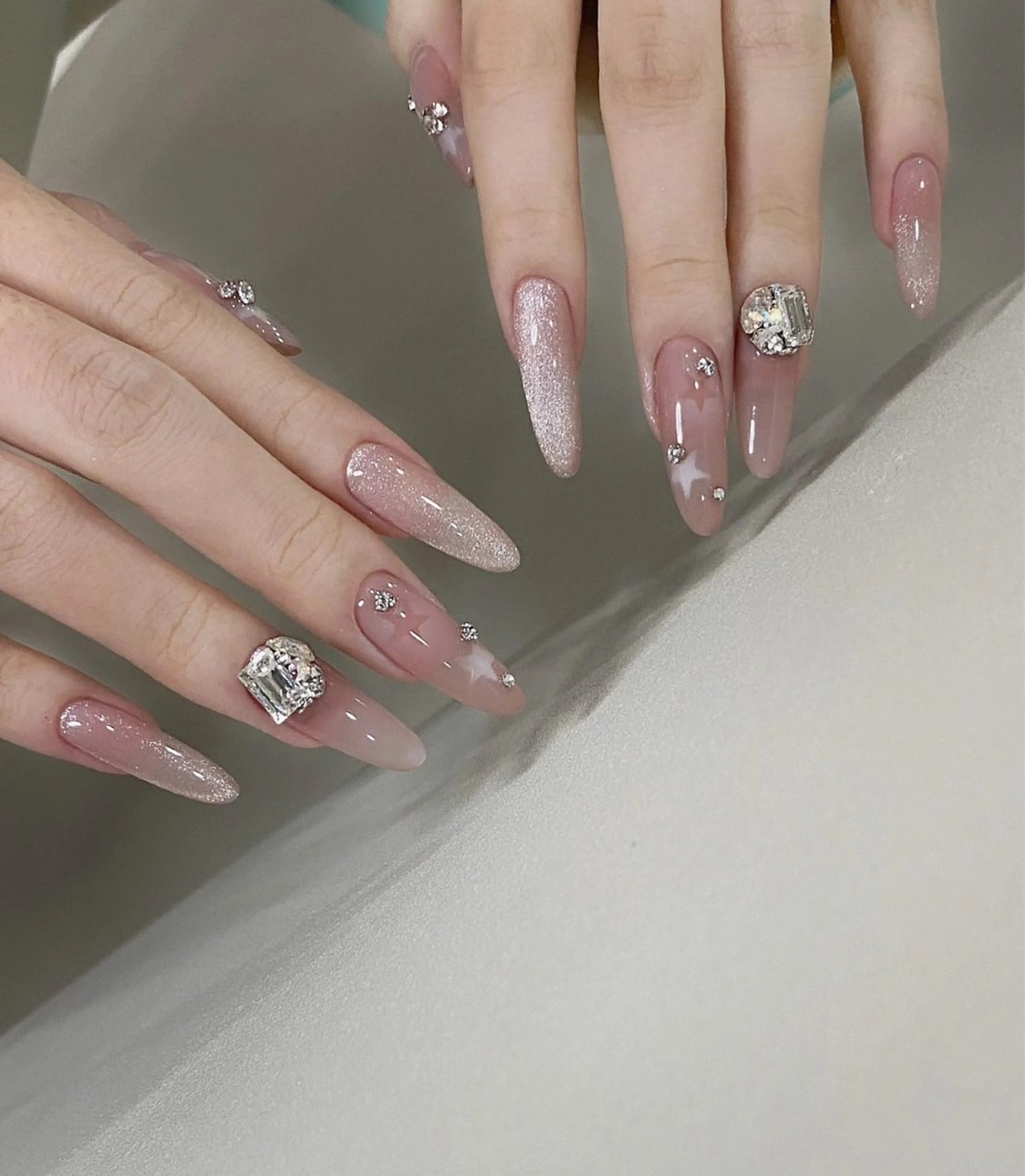 ネイル Dola Nail ユキンイのネイルデザイン