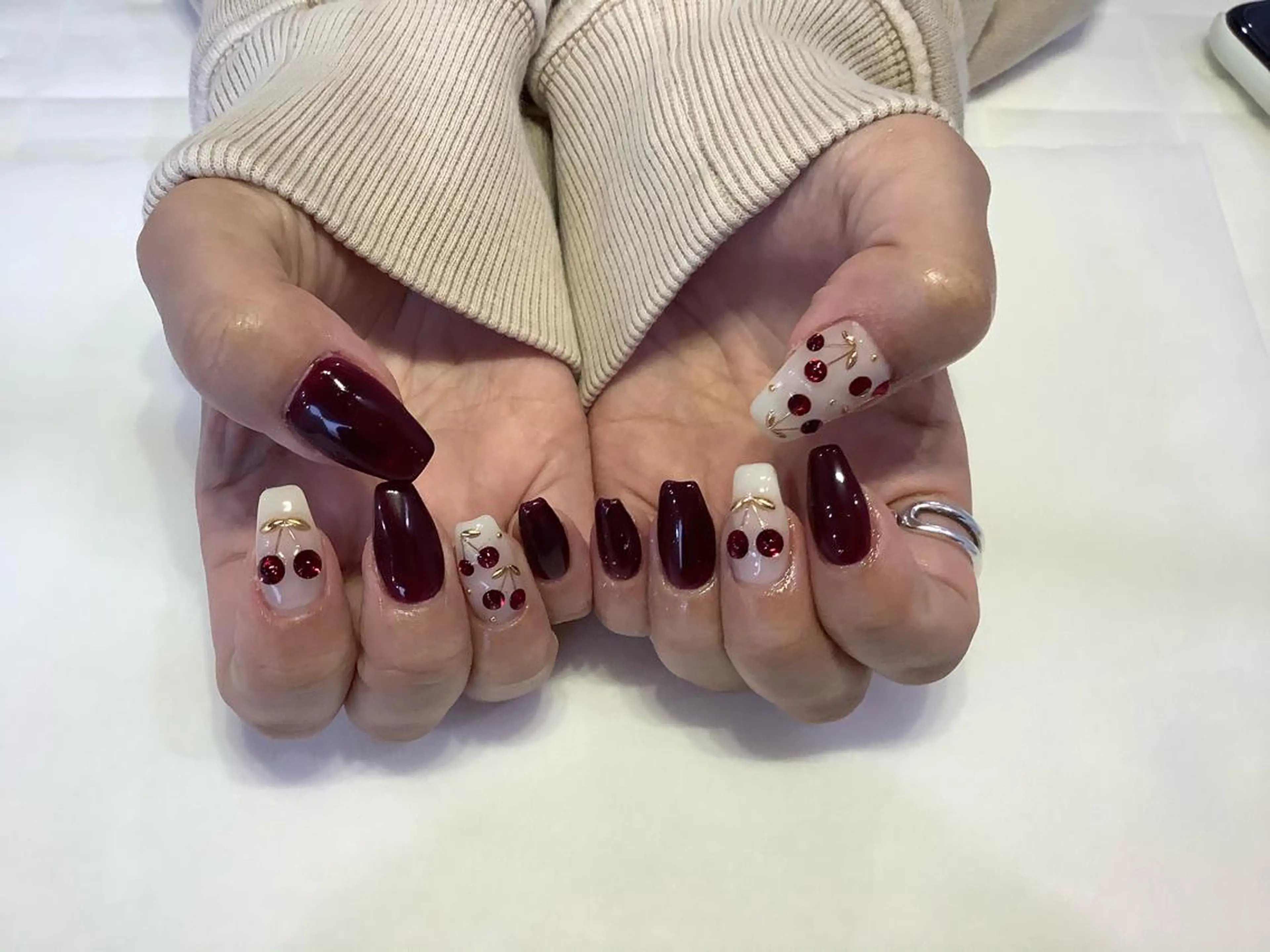 ネイル ハンドネイル 💎🐰 saki. m 🐰💎のネイルデザイン