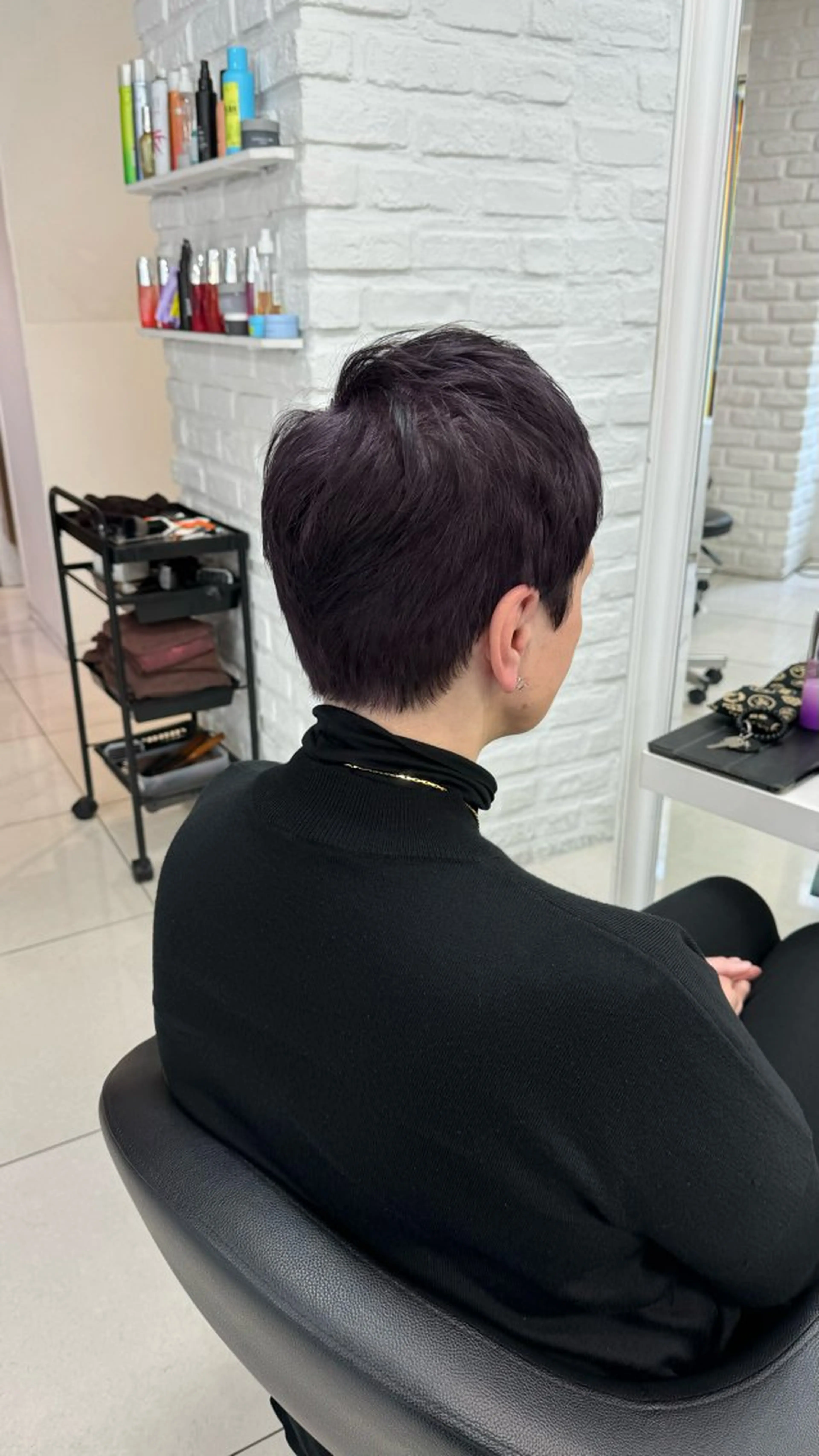 ショート カラー ブリーチ ダブルカラー イルミナカラー ラベンダーカラー ブリーチなしカラー 【予防美容特化】 kasumi🌷🌷のヘアスタイル