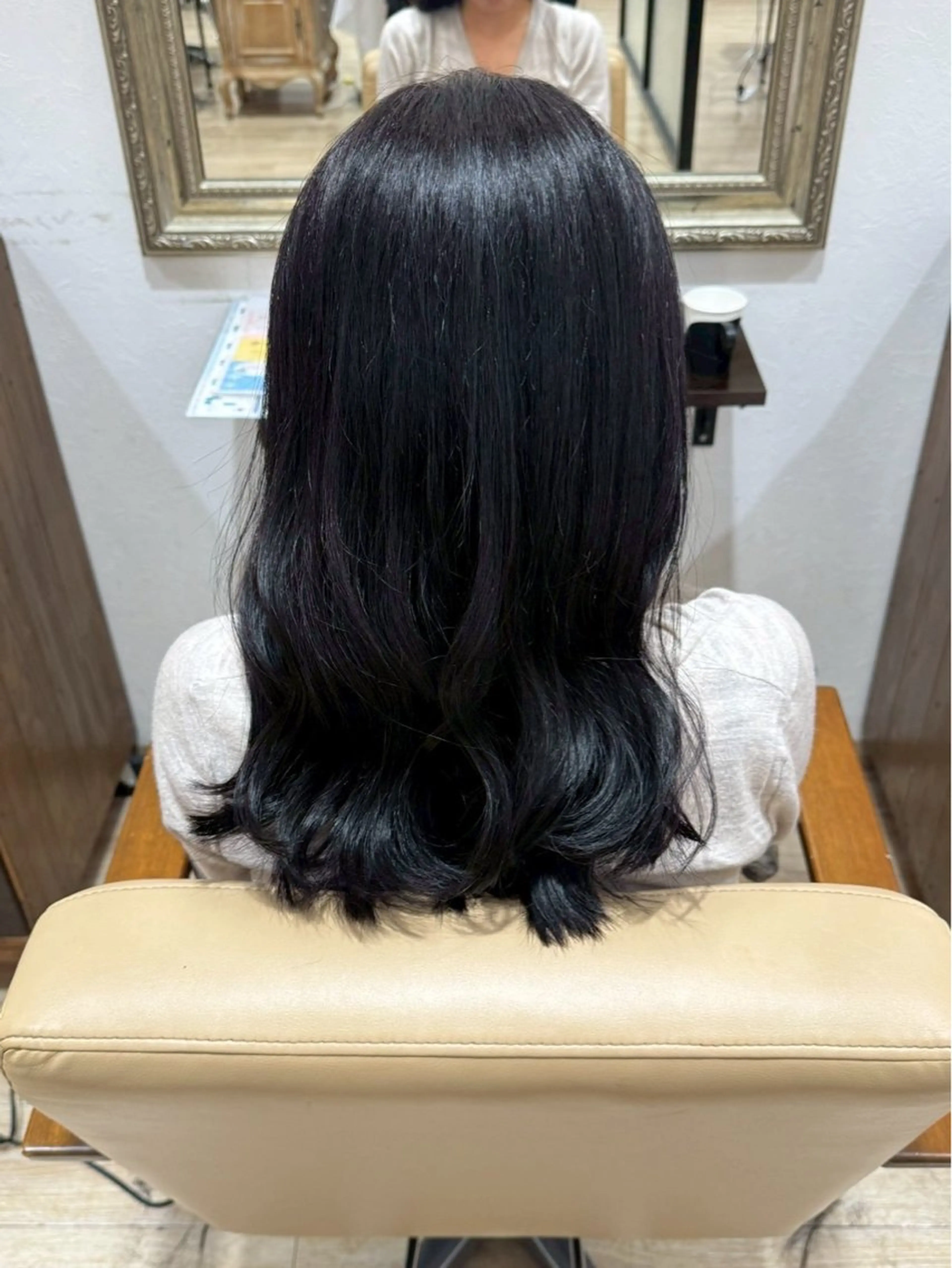 ロング 神谷 あいりのヘアスタイル