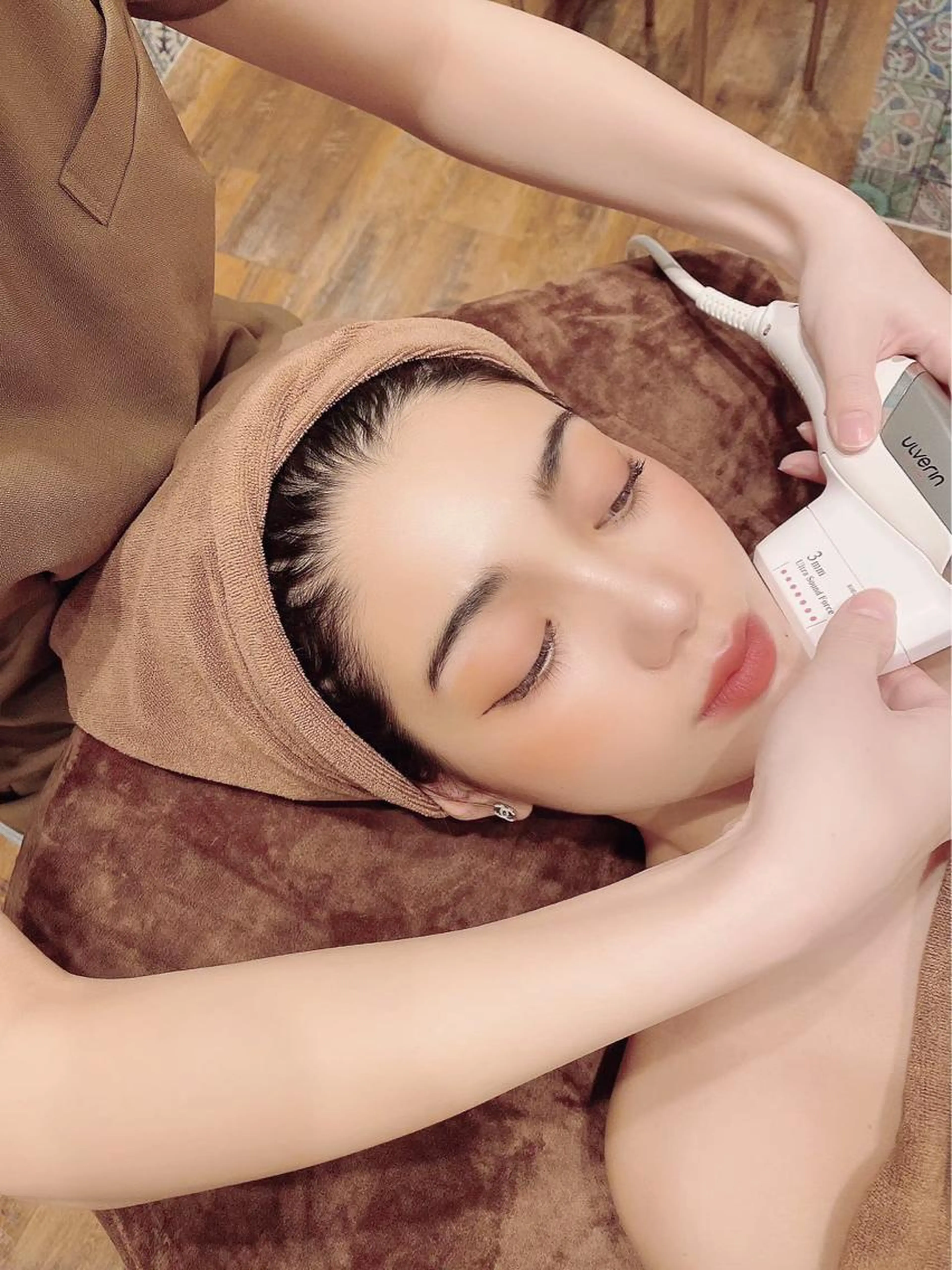 スーパー小顔リフト　ウルバリンの写真