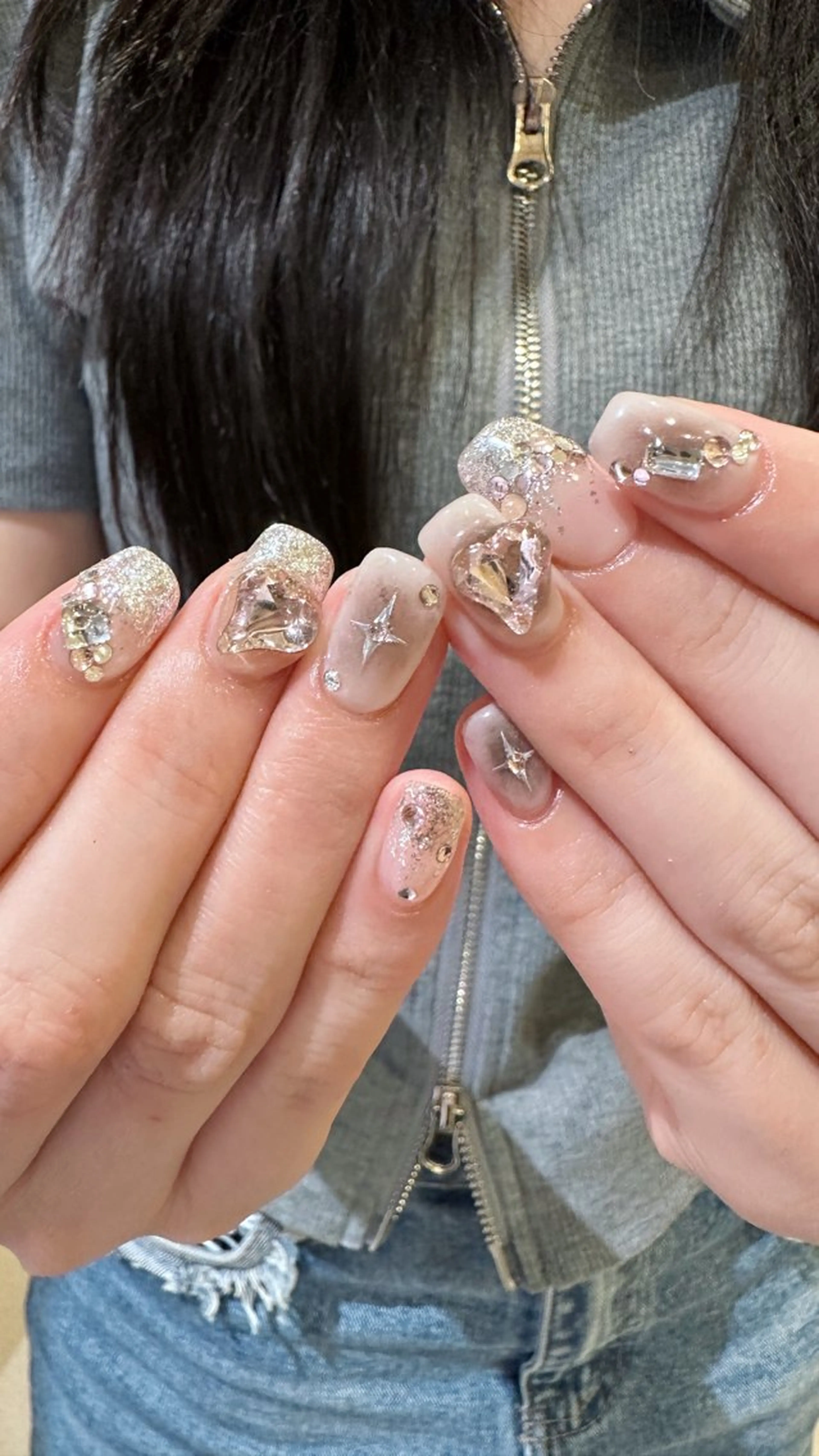 ネイル ハンドネイル 👽個性派ネイル🎀 komachiのヘアスタイル