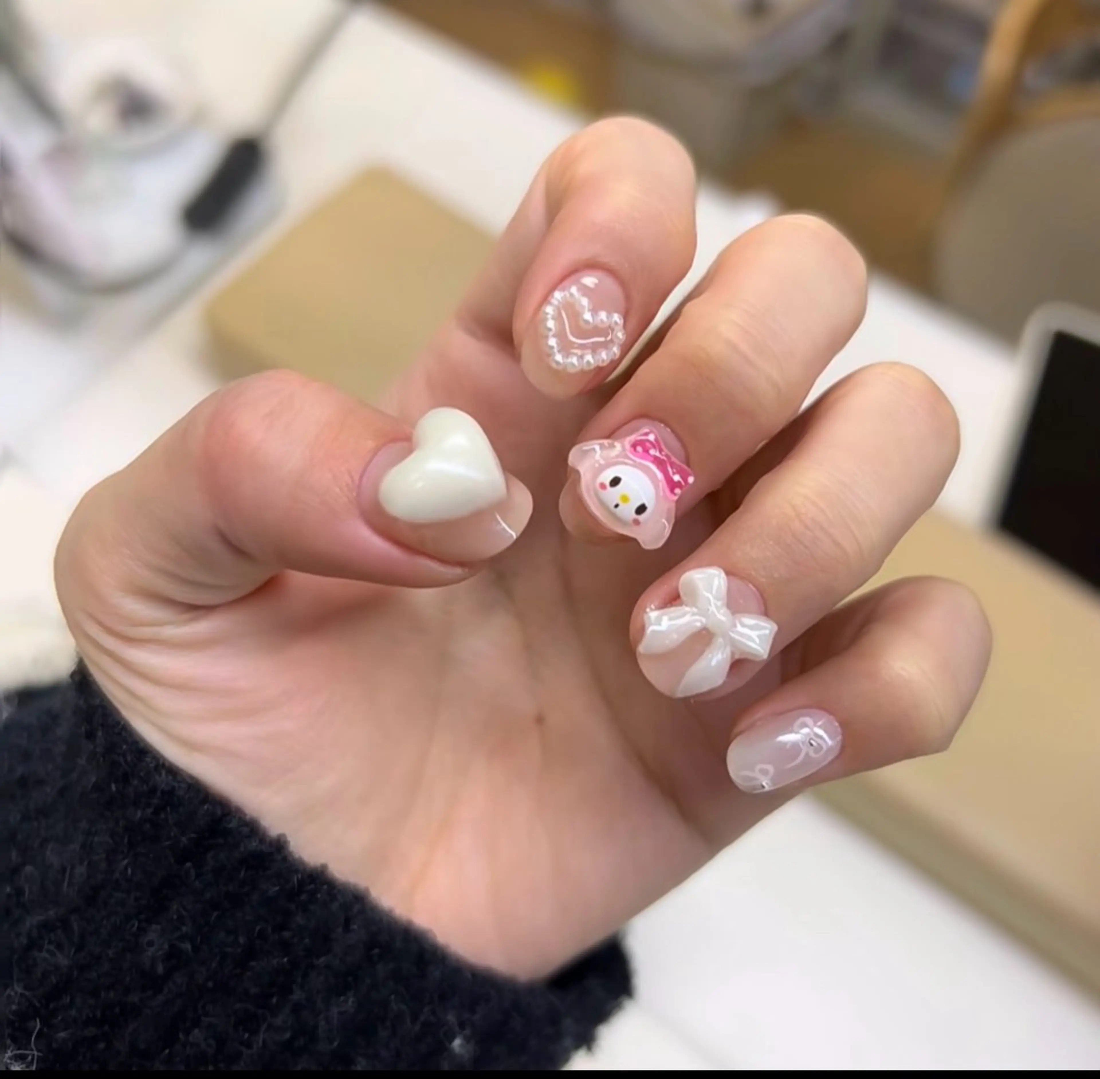ネイル 💅E•U•B NAIL🌹所属・横浜市中区曙町 ネイルE·U·Bのネイルデザイン