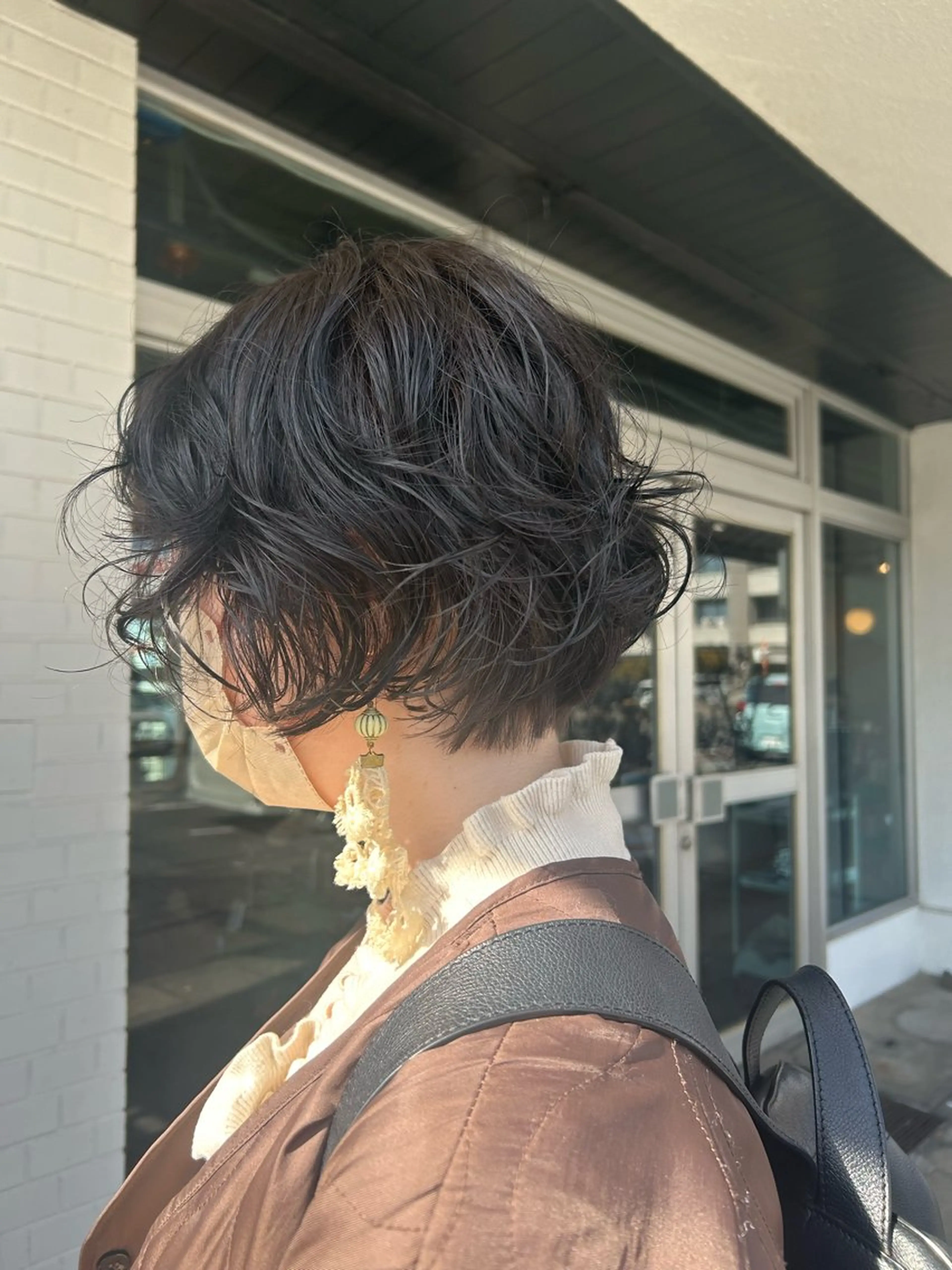 ショート パーマ shiho/レイヤー /透明感カラーのヘアスタイル