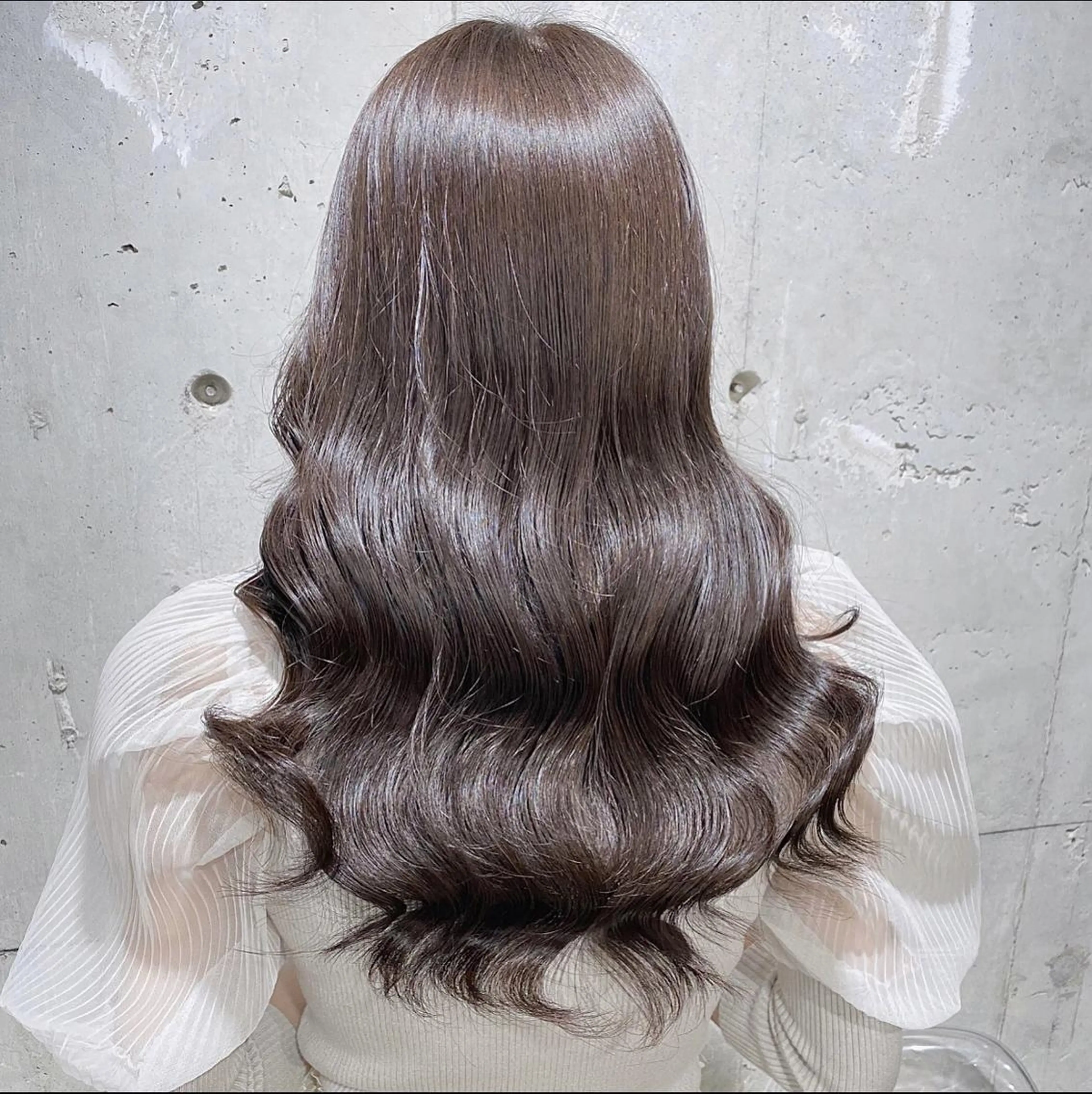 セミロング 透明感カラー🫧 レイヤーカットのヘアスタイル