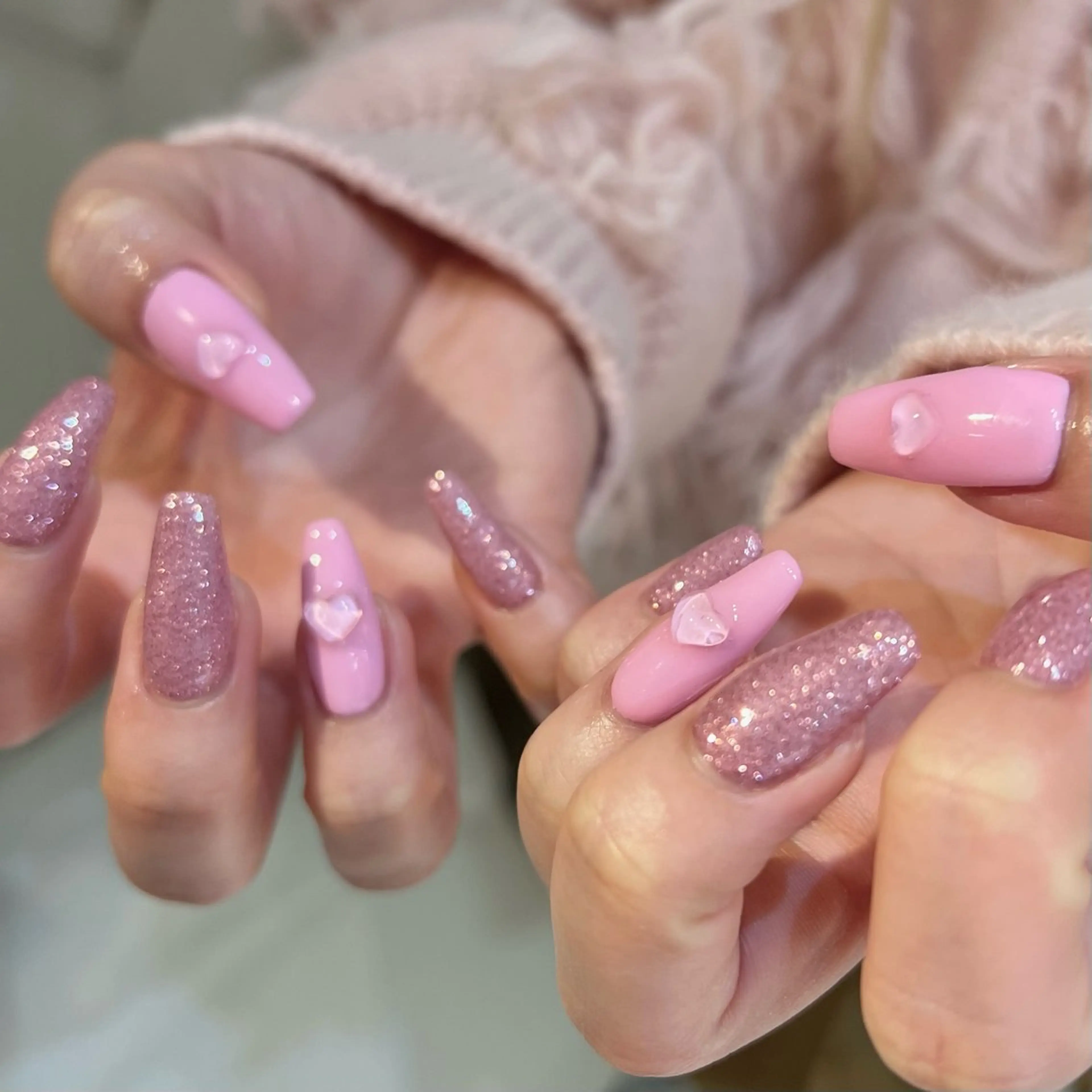 ネイル クリアネイル ハート ハンドネイル 🎀チーク/ちゅるん 🫧chisa🎀のネイルデザイン