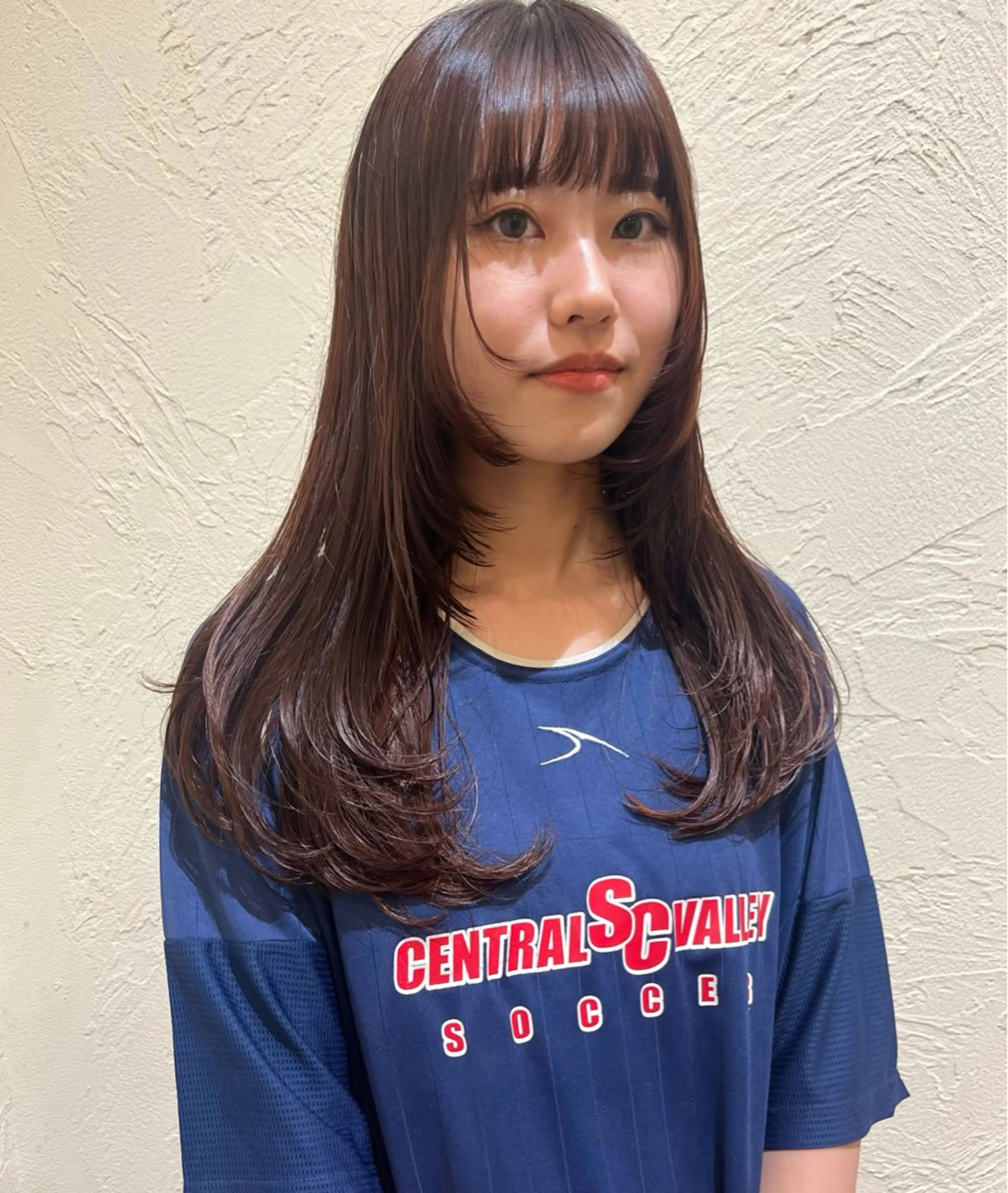 ロング カット ヘアカラー 松野 心音のヘアスタイル