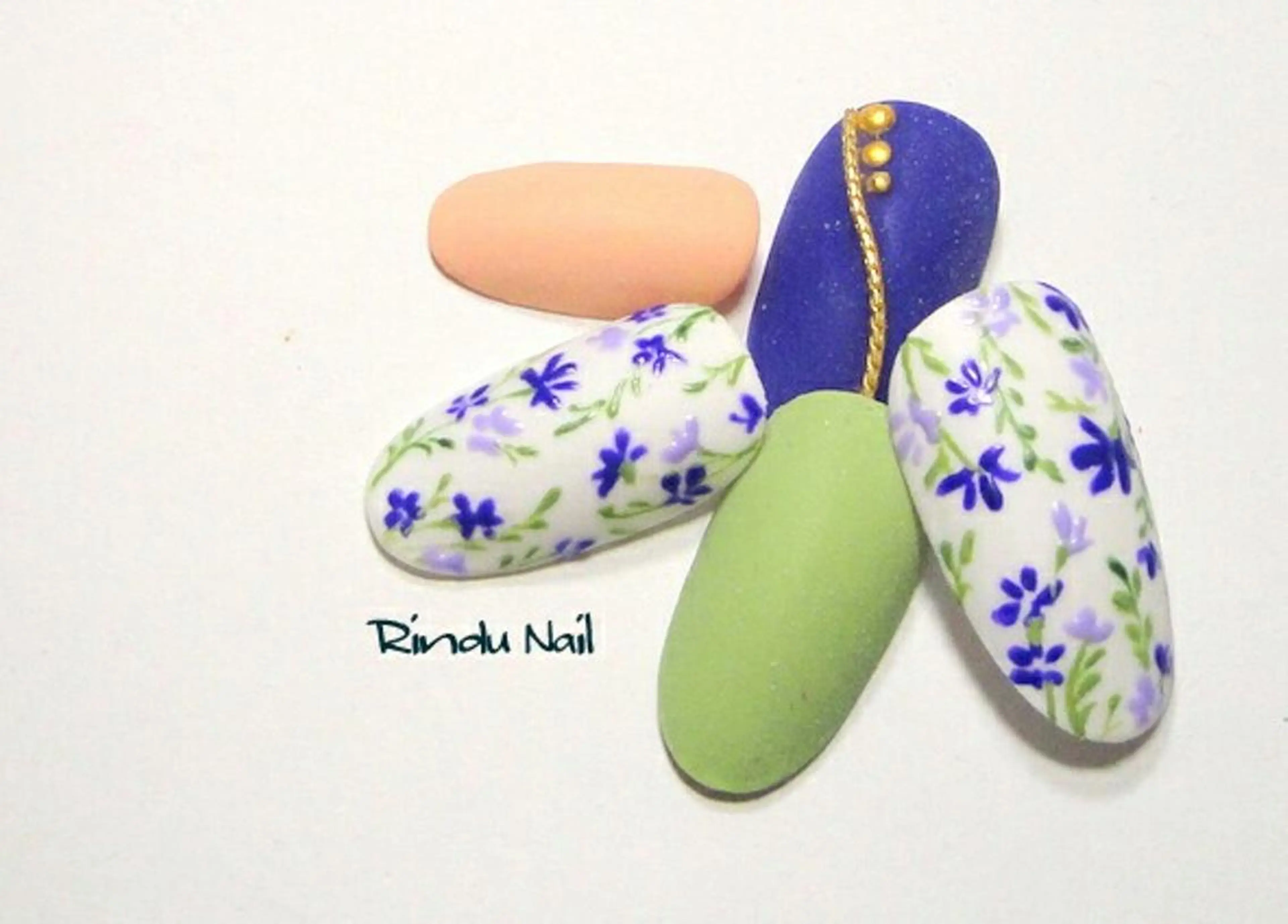 ネイル Rindu Nail 名駅miniのネイルデザイン