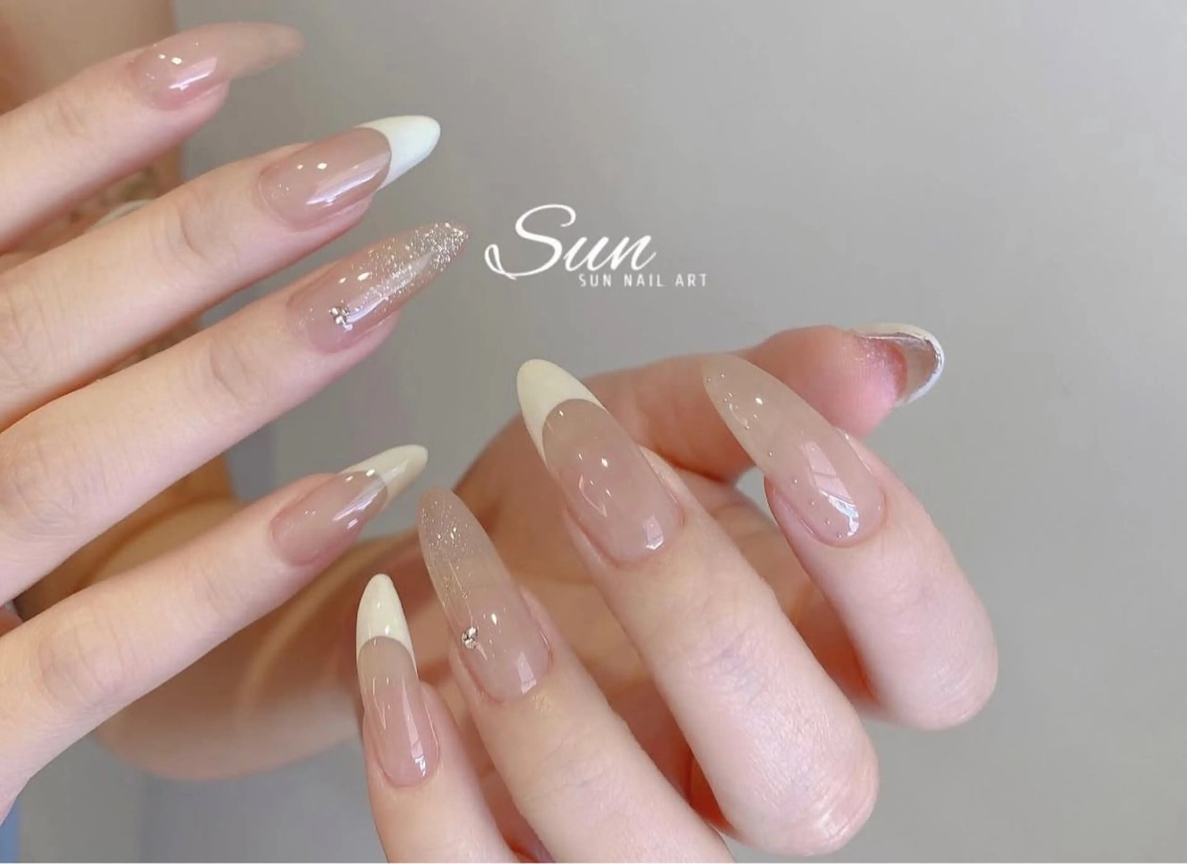 ネイル 長さ出し ネイルチップ ハンドネイル MI NAILSのネイルデザイン
