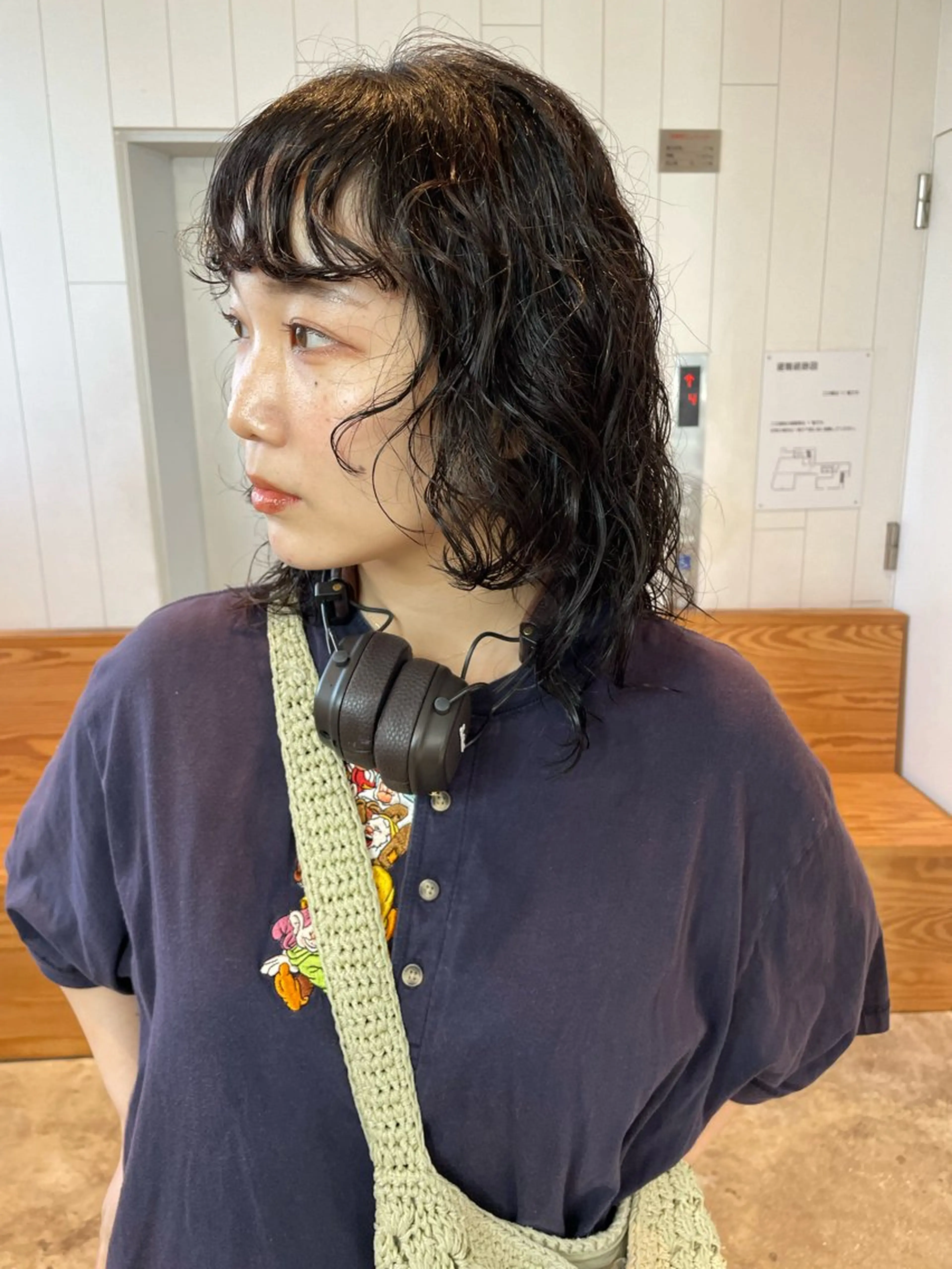 ミディアム パーマ ミディアムレイヤー ミディアムパーマ レイヤーカット Kouta/似合わせ /パーマ/カラーのヘアスタイル