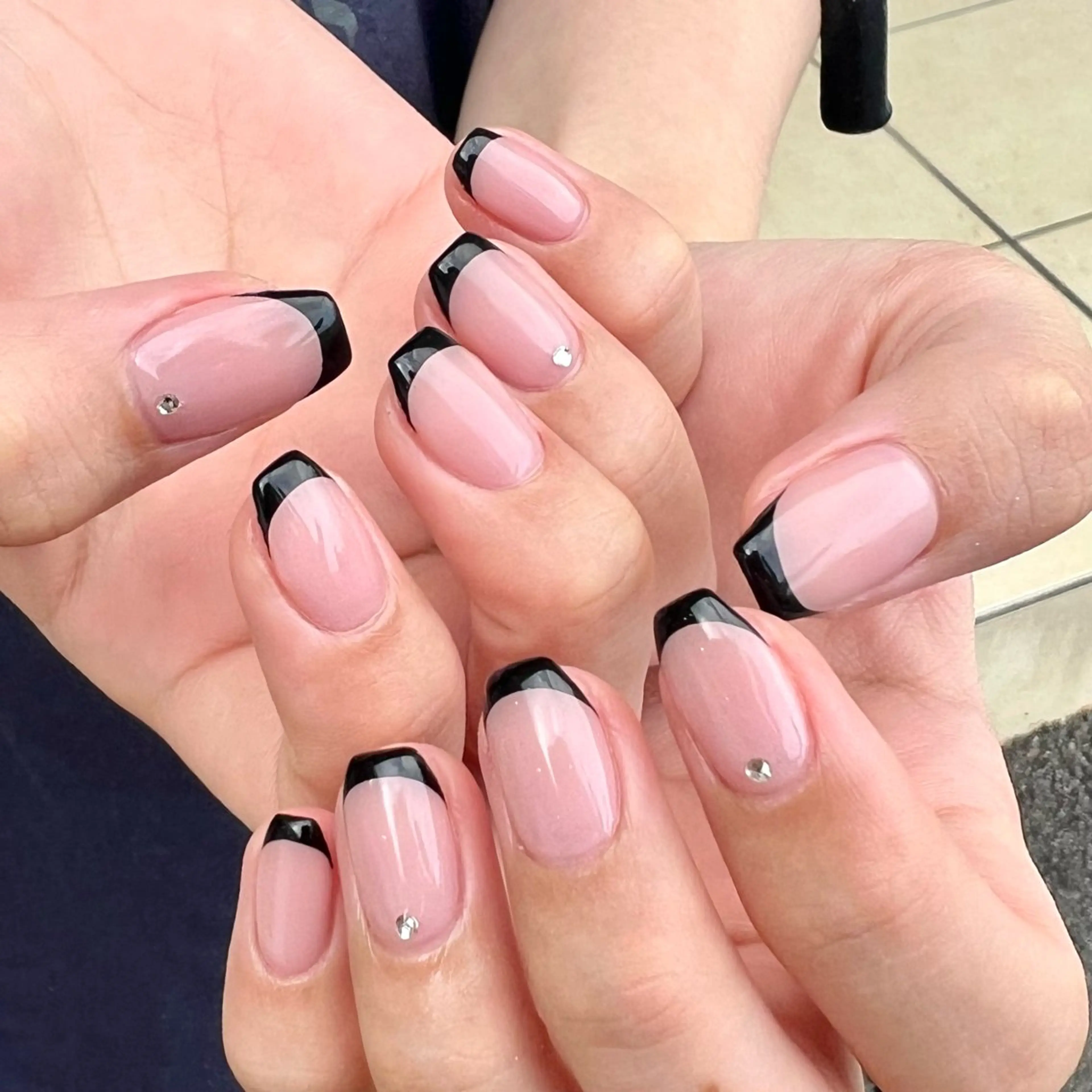 ✨️オフ無料✨️フレンチ(ベースワンカラー込)🌼*･ ¥6,000の写真