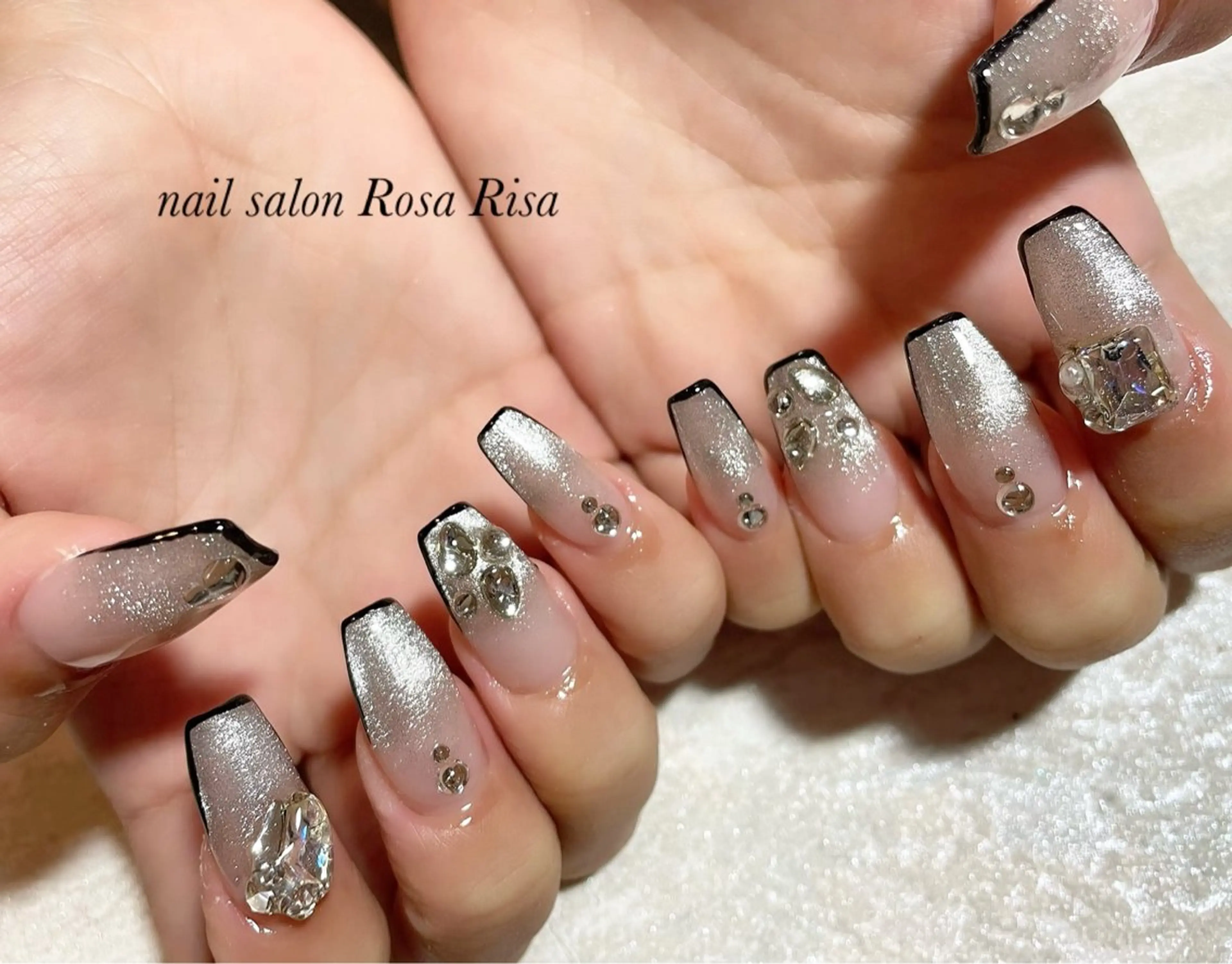 ネイル ハンドネイル ネイルスタジオ シェイクユアハンズのネイルデザイン