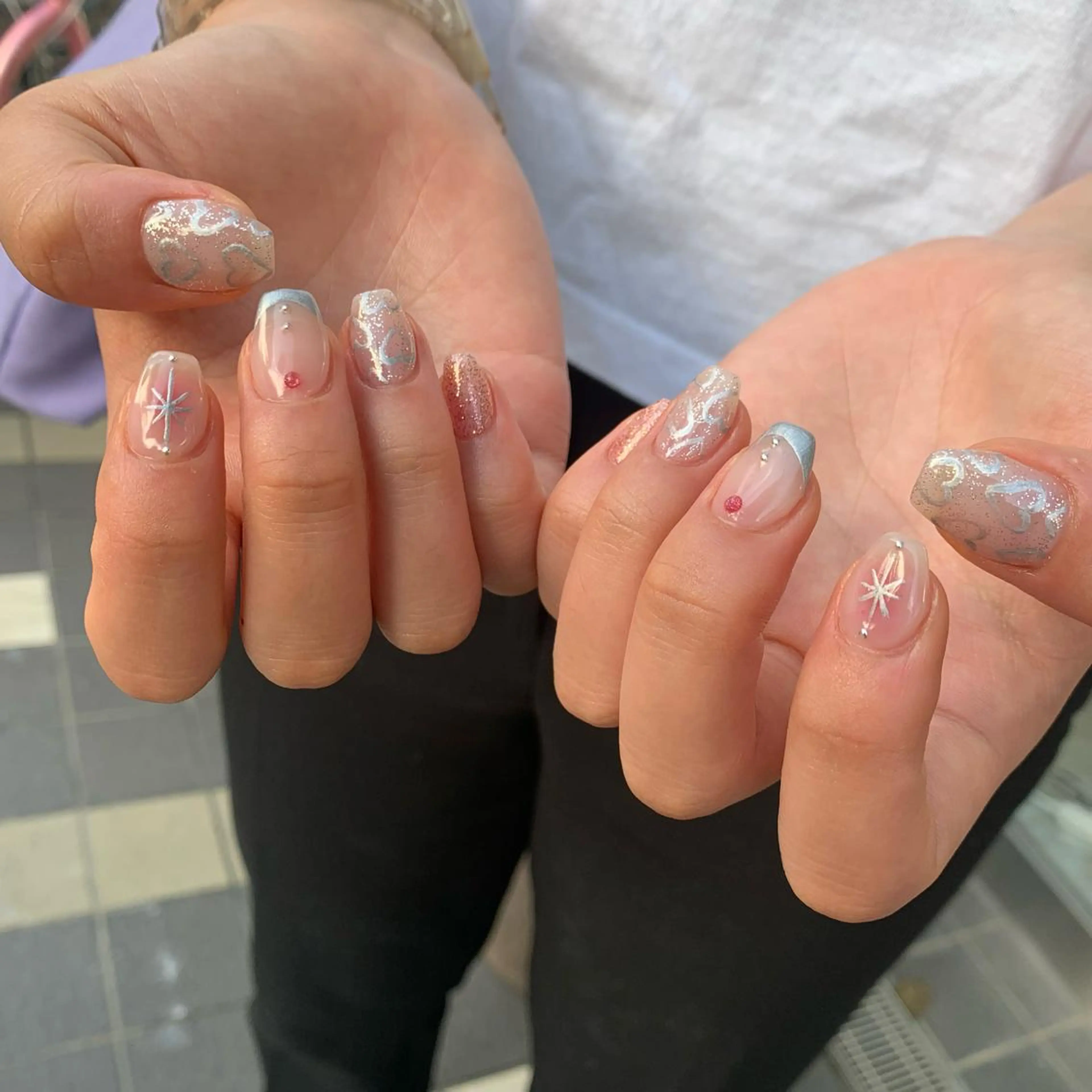 ネイル 山本 理紗子のネイルデザイン