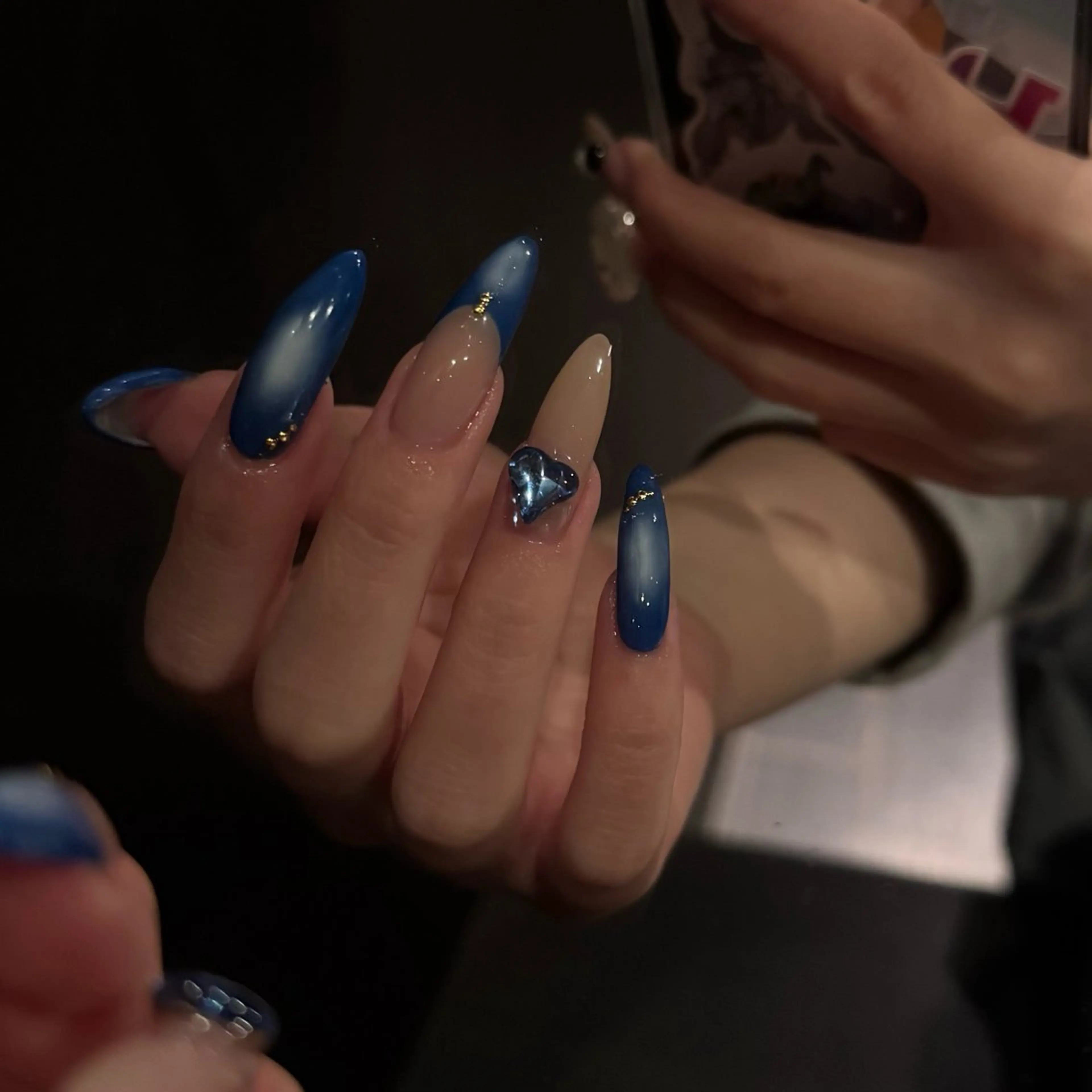 ネイル Derma所属・furukawa mahoのネイルデザイン